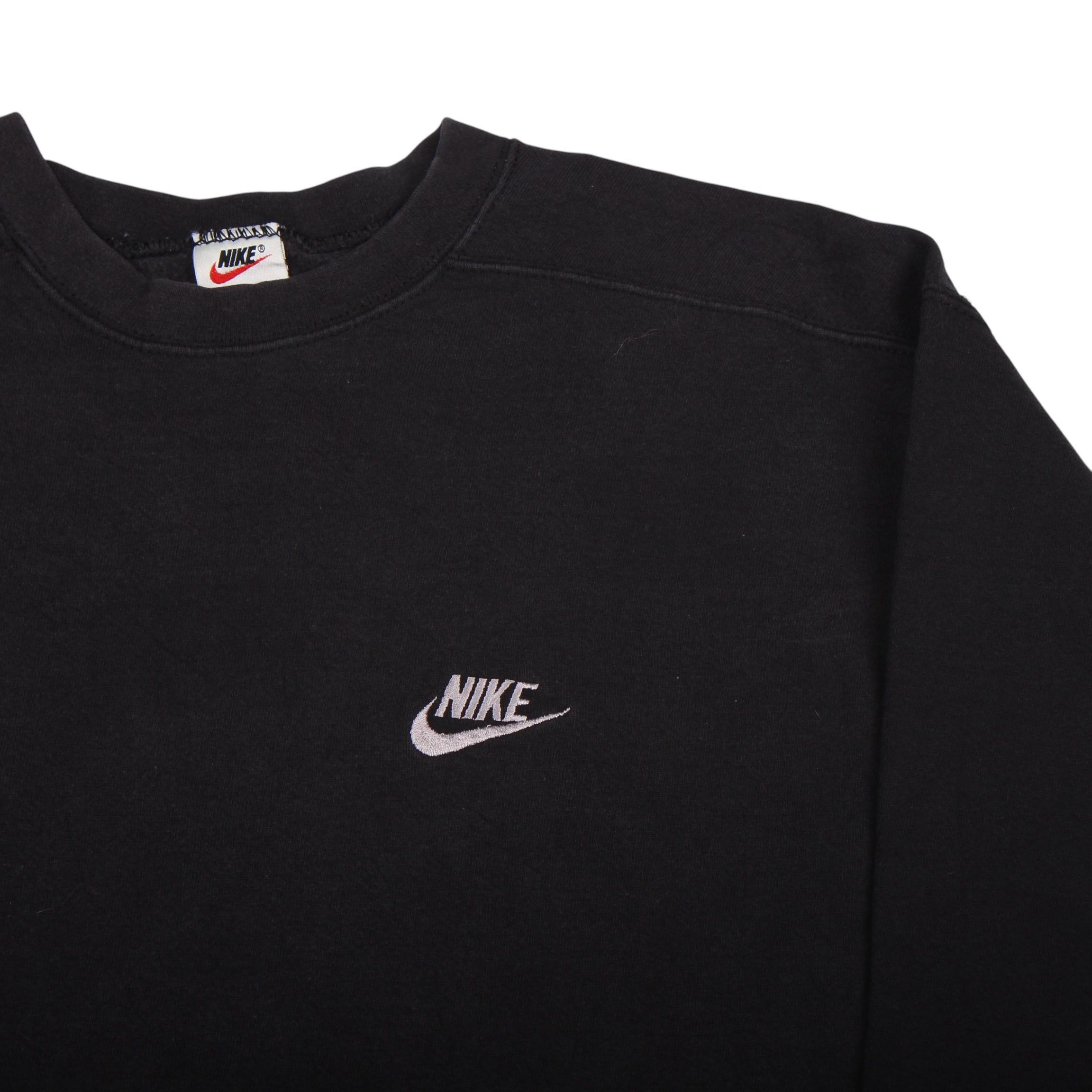 Nike × Vintage Vintage 90s Nike Sweatshirt Crewneck Black Size US M / EU 48-50 / 2 - 2 Thumbnail