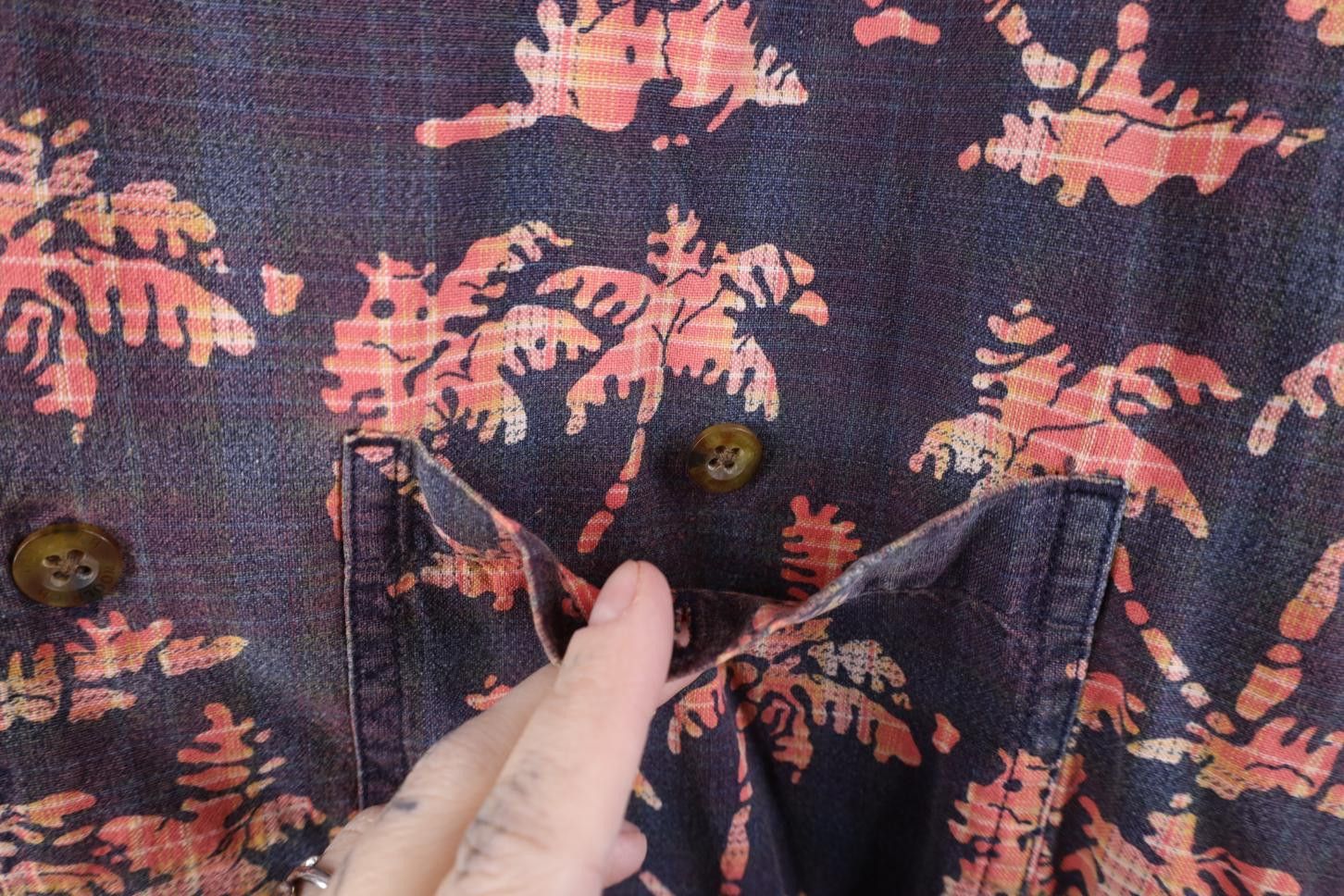 Woolrich Woolen Mills Vintage 90s Woolrich Tree Beach Luau Hawaiian Button Shirt Size US XL / EU 56 / 4 - 6 Thumbnail