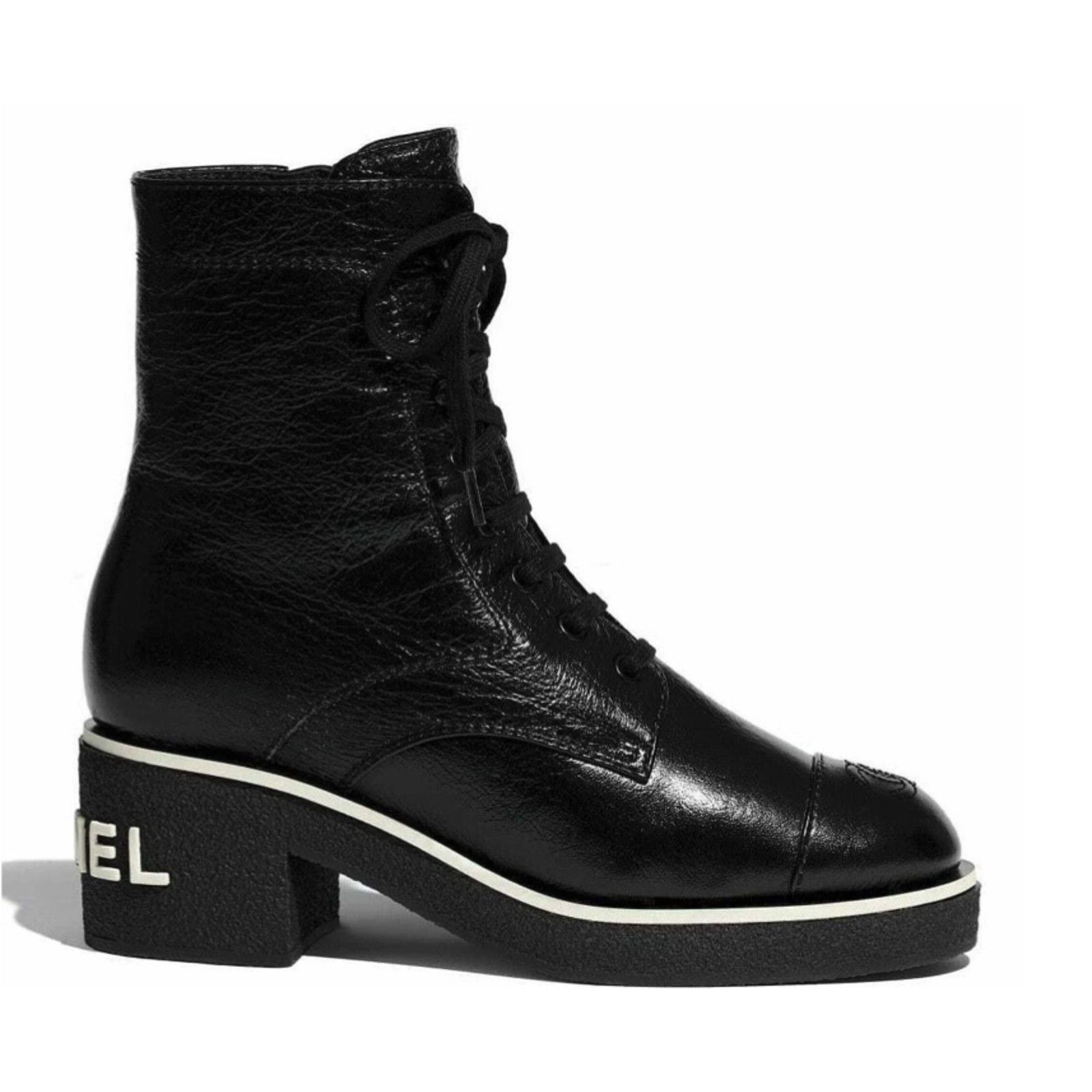 Chanel Chanel 21C Black Patent White Logo Combat Lace Up Tie Size US 10 / IT 40 - 1 Thumbnail