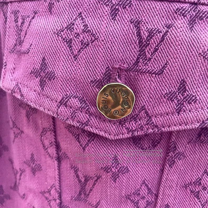 Louis Vuitton Louis Vuitton Purple full-print denim jacket Size US M / EU 48-50 / 2 - 7 Thumbnail
