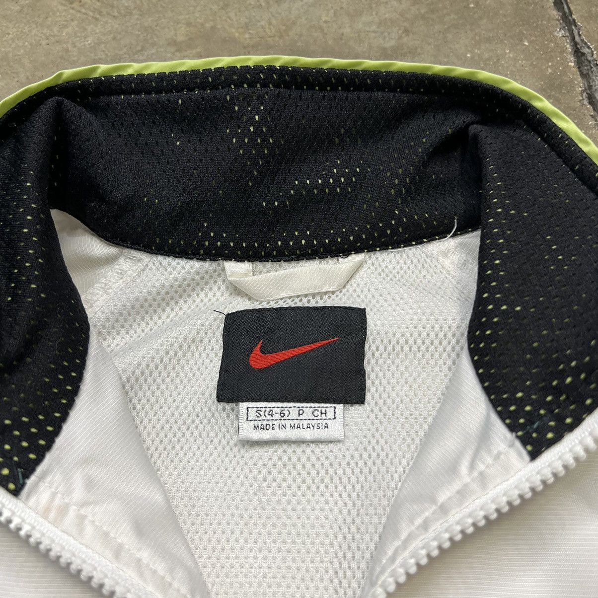 Nike × Vintage Vintage 90s Y2K Nike Mini Swoosh Windbreaker Jacket Zip Up Size US S / EU 44-46 / 1 - 9 Thumbnail