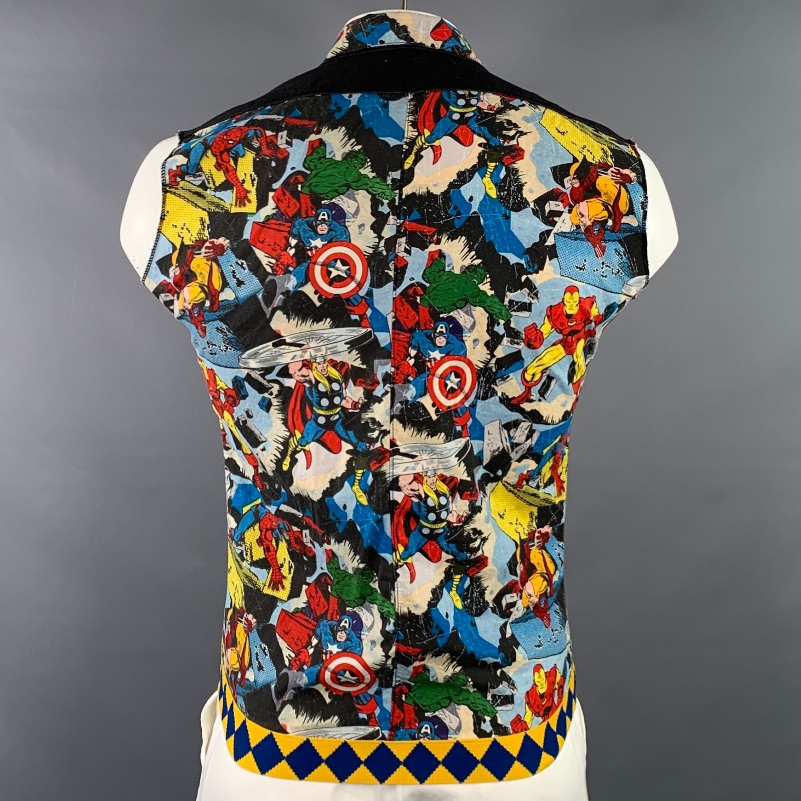Other TRAVER RAINS L Multi Color Comic Book Graphic Zip Up Vest Size US L / EU 52-54 / 3 - 3 Thumbnail