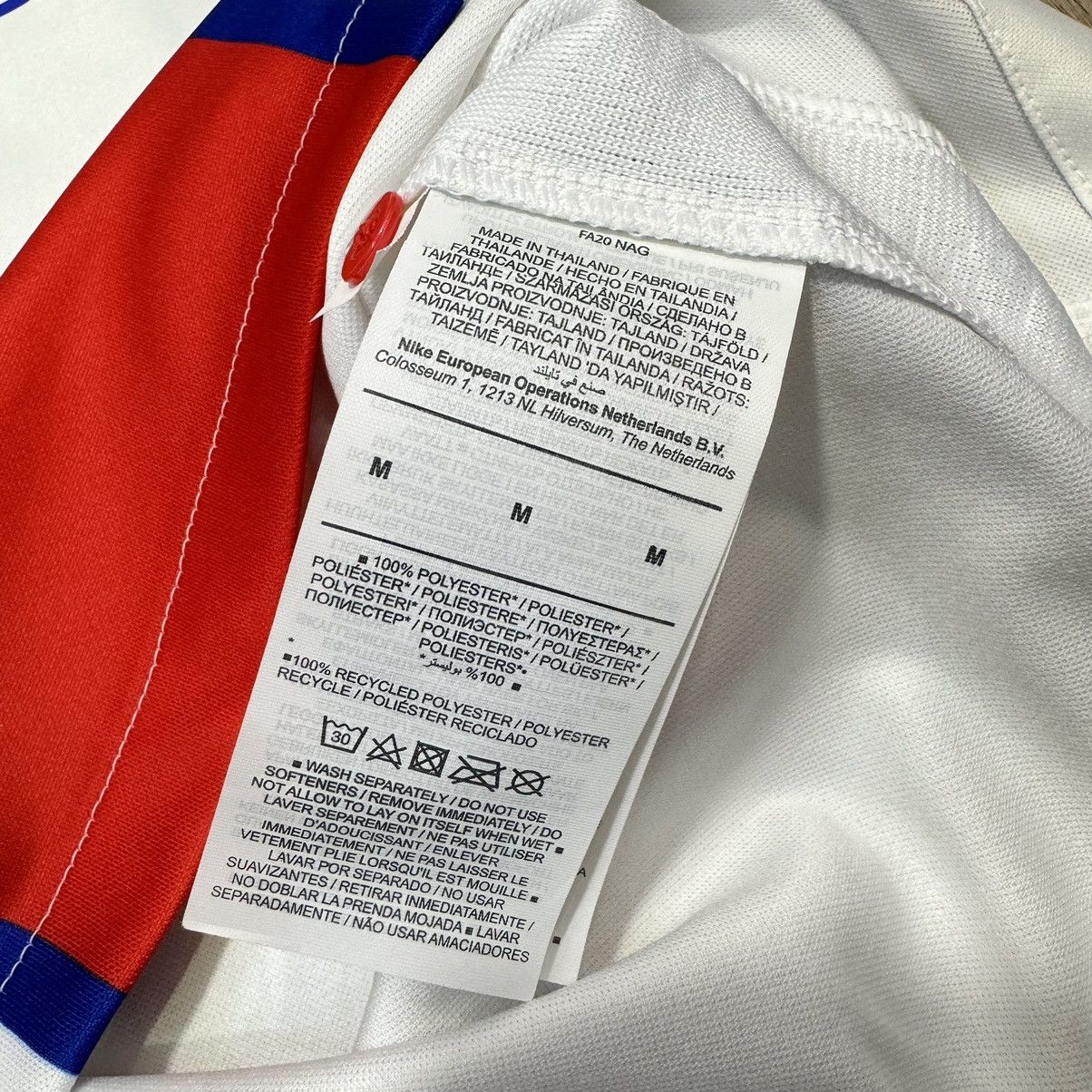 Nike PSG 20/21 away shirt #7 Mbappe (bnwt) Size US M / EU 48-50 / 2 - 7 Thumbnail