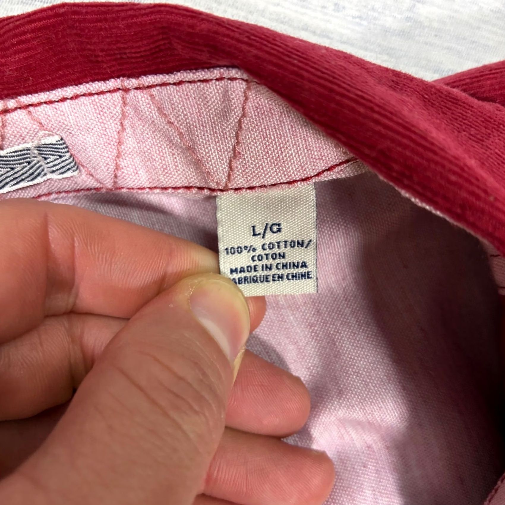 Tommy Bahama VINTAGE Tommy Bahama Jeans Red Corduroy Long Sleeve Island Modern Fit Shirt L Size US L / EU 52-54 / 3 - 7 Thumbnail