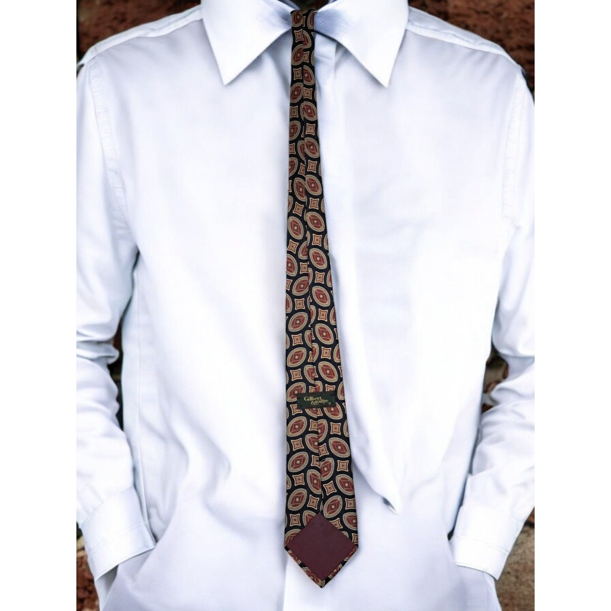 Other Gilbert & Lodge 100% Italian Silk Geometric Pattern Red, Gol Size ONE SIZE - 2 Thumbnail