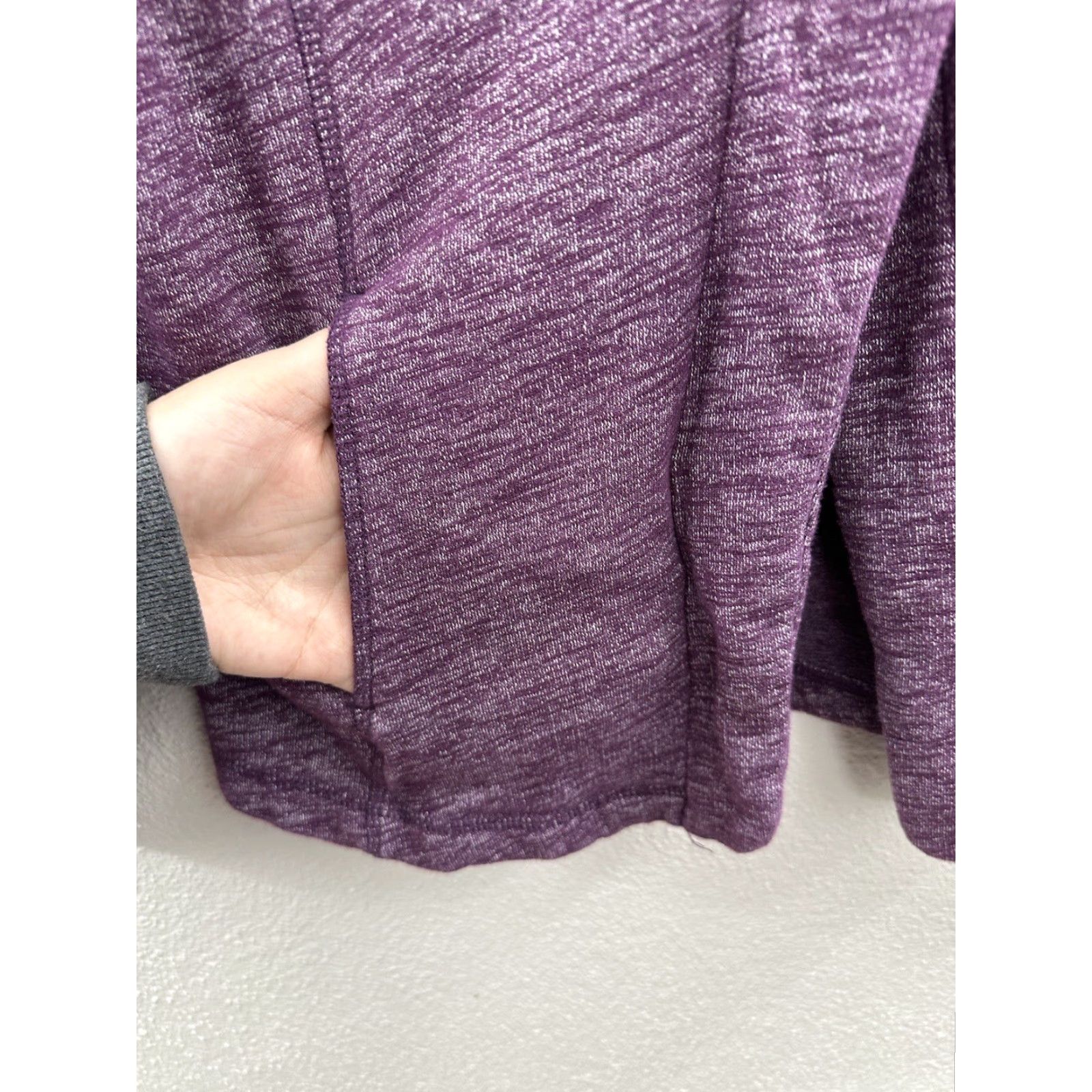 Eddie Bauer Eddie Bauer Jacket Size Medium Purple Asymmetrical Button Up Collared Size M / US 6-8 / IT 42-44 - 5 Thumbnail