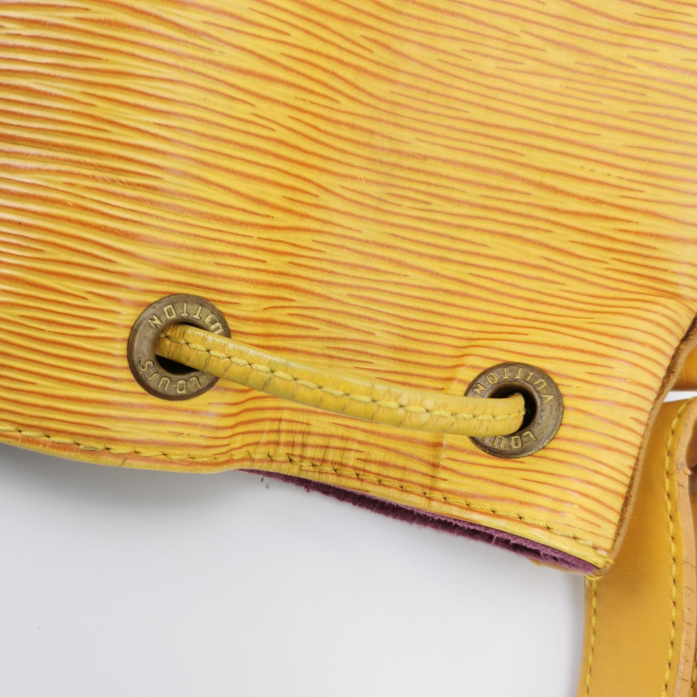 Louis Vuitton Louis Vuitton (LV) NOE large cowhide ripple drawstring vint Size ONE SIZE - 5 Thumbnail
