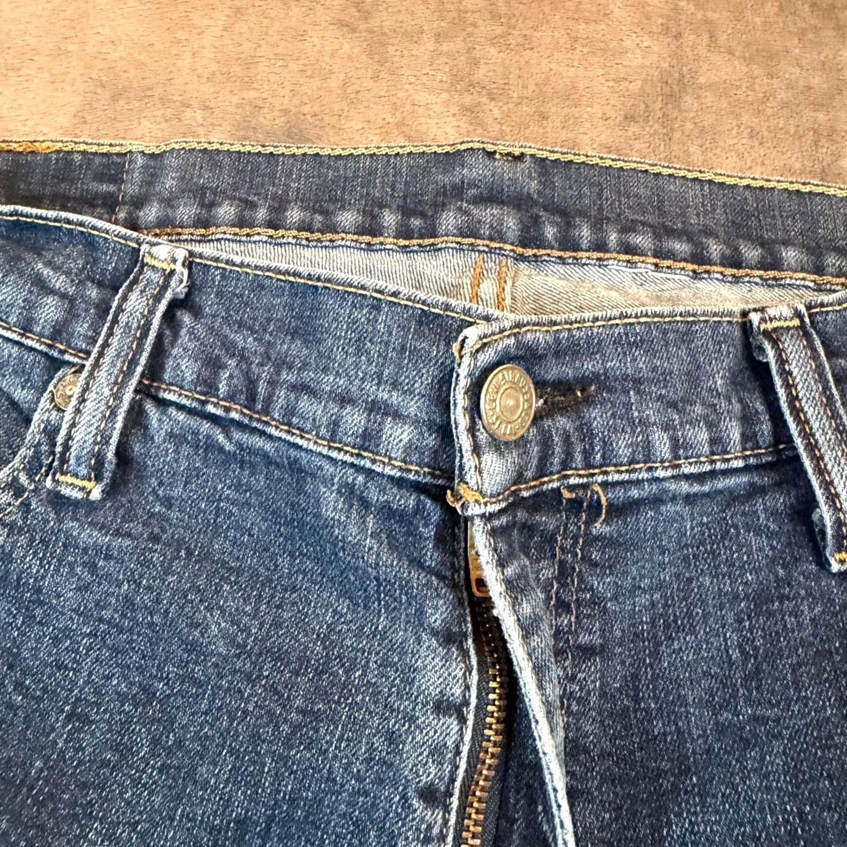 Levi's Levi's 514 Straight Jeans Mens 36x30 Blue Stretch Denim Pants Casual Classic Denim, 5-Pocket, Zip Fly, Regular Rise, City, Men Size US 36 / EU 52 - 5 Thumbnail