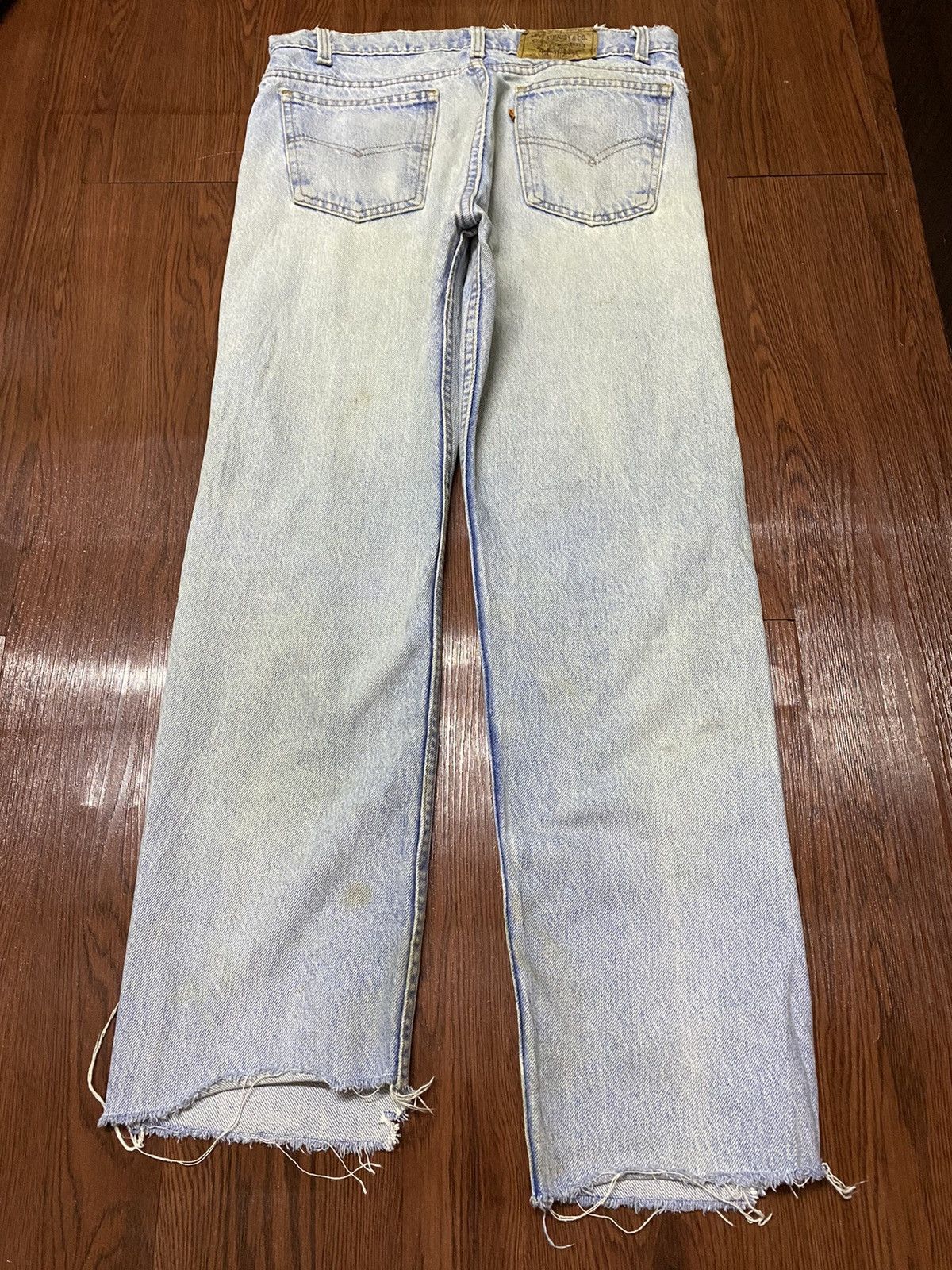 Levi's Vintage Clothing Vintage Levis 80s Faded Wash Distressed Style Loose Jeans Size US 32 / EU 48 - 2 Thumbnail