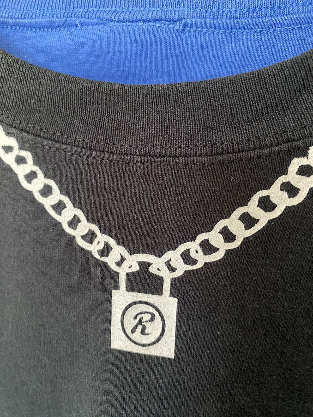 Undercover AW99 UNDERCOVER ''R'' neckless reversible tee Size US M / EU 48-50 / 2 - 4 Thumbnail