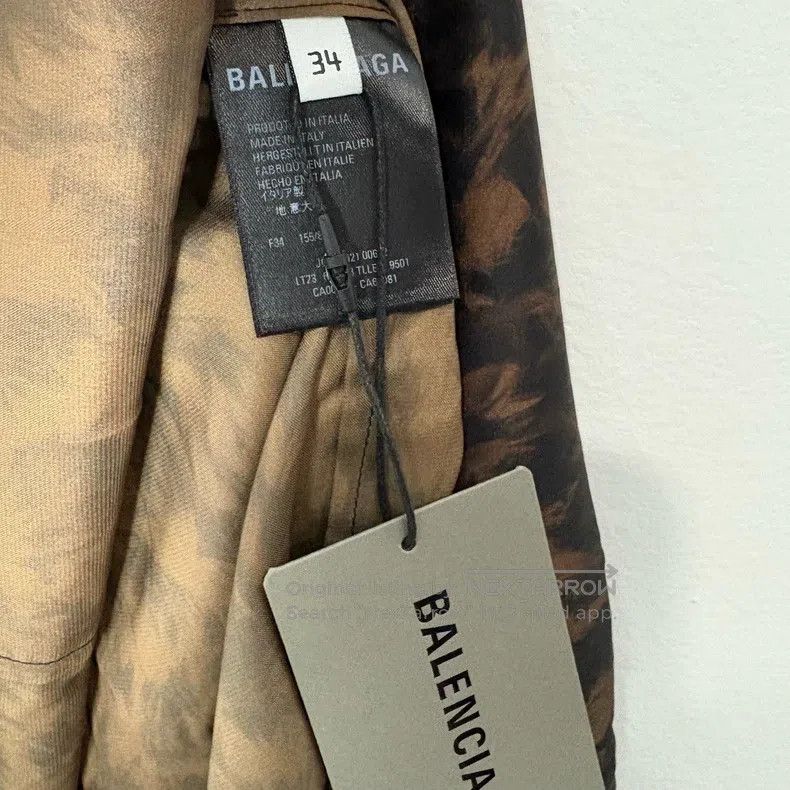 Balenciaga Balenciaga Long Sleeve Shirt, Animal Print Butterfly Bow L Size XXS / US 00 / IT 34 - 4 Thumbnail