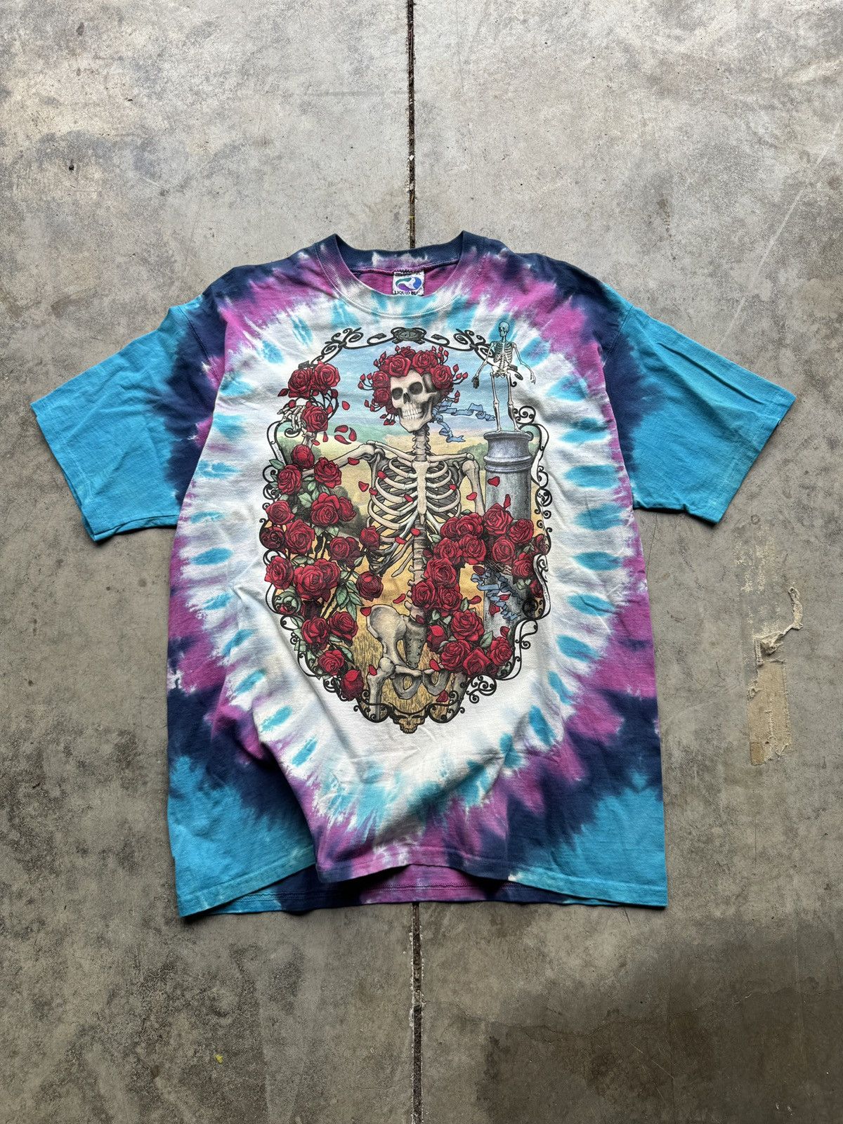 image of Crazy Vintage 1995 NWOT Grateful Dead Liquid Blue T Shirt, Men's (Size XL)