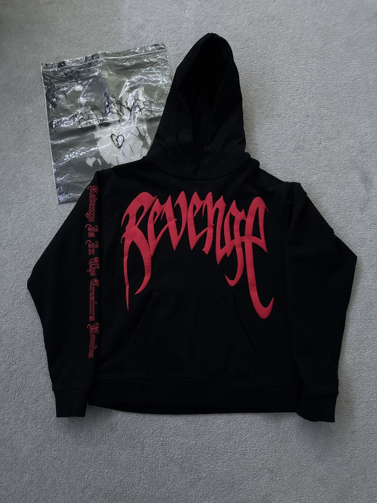 Revenge REVENGE XXXTENTACION “KILL” HOODIE - SIZE XL - (BLACK 
