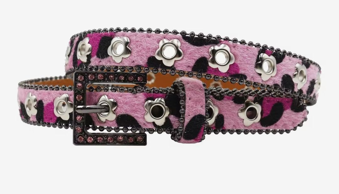 Vintage The bead and the rivet pink lux belts Size ONE SIZE - 1 Preview