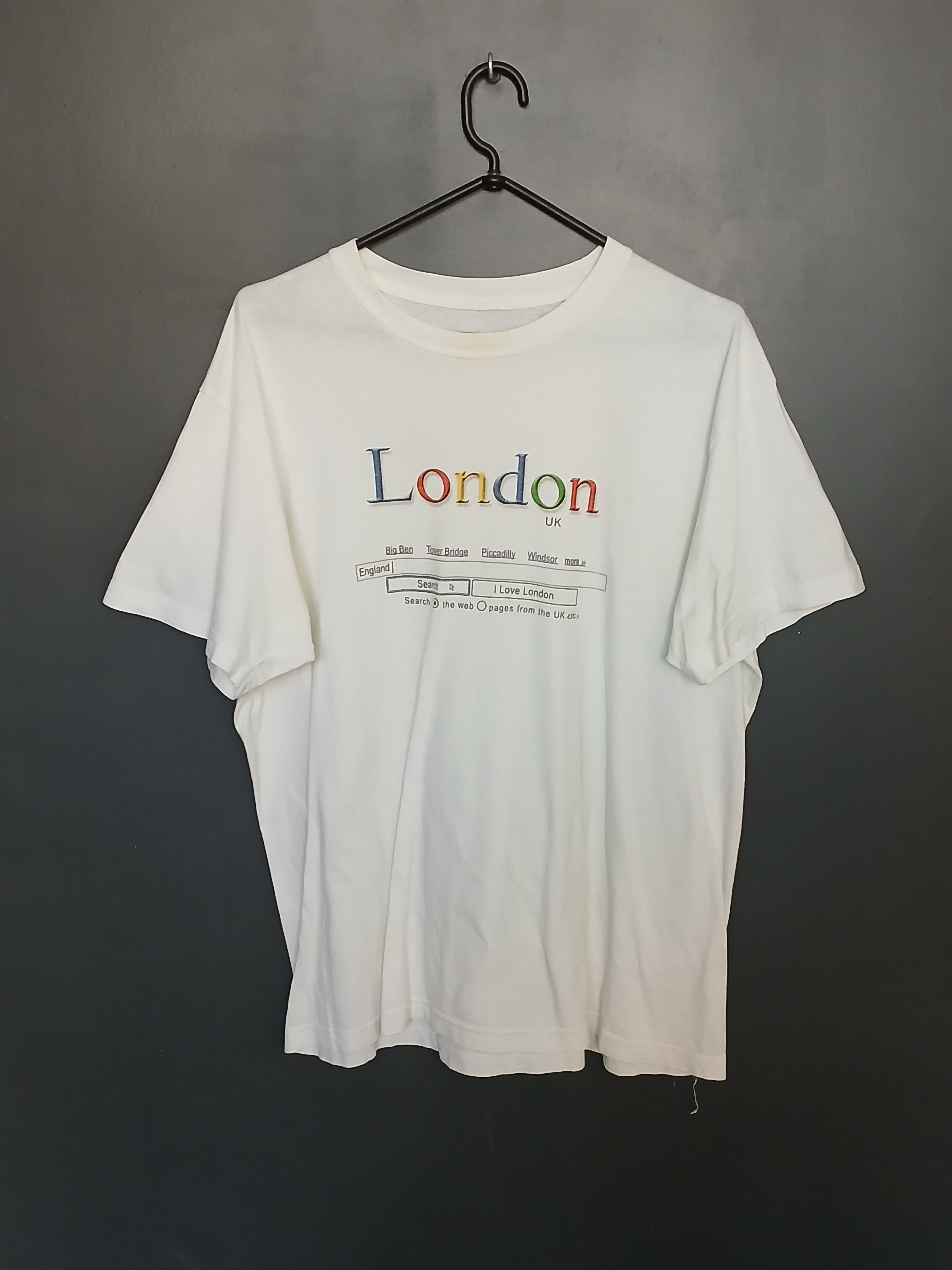 Vintage Vintage Google London T-Shirt Size US L / EU 52-54 / 3 - 1 Thumbnail