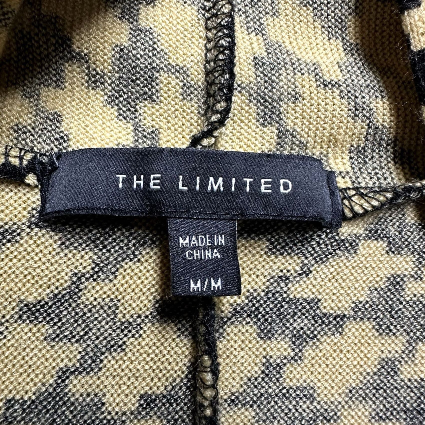 Vintage The Limited Sweater Womens M Beige Cardigan Black Houndstooth Geometric FUC Size M / US 6-8 / IT 42-44 - 3 Thumbnail