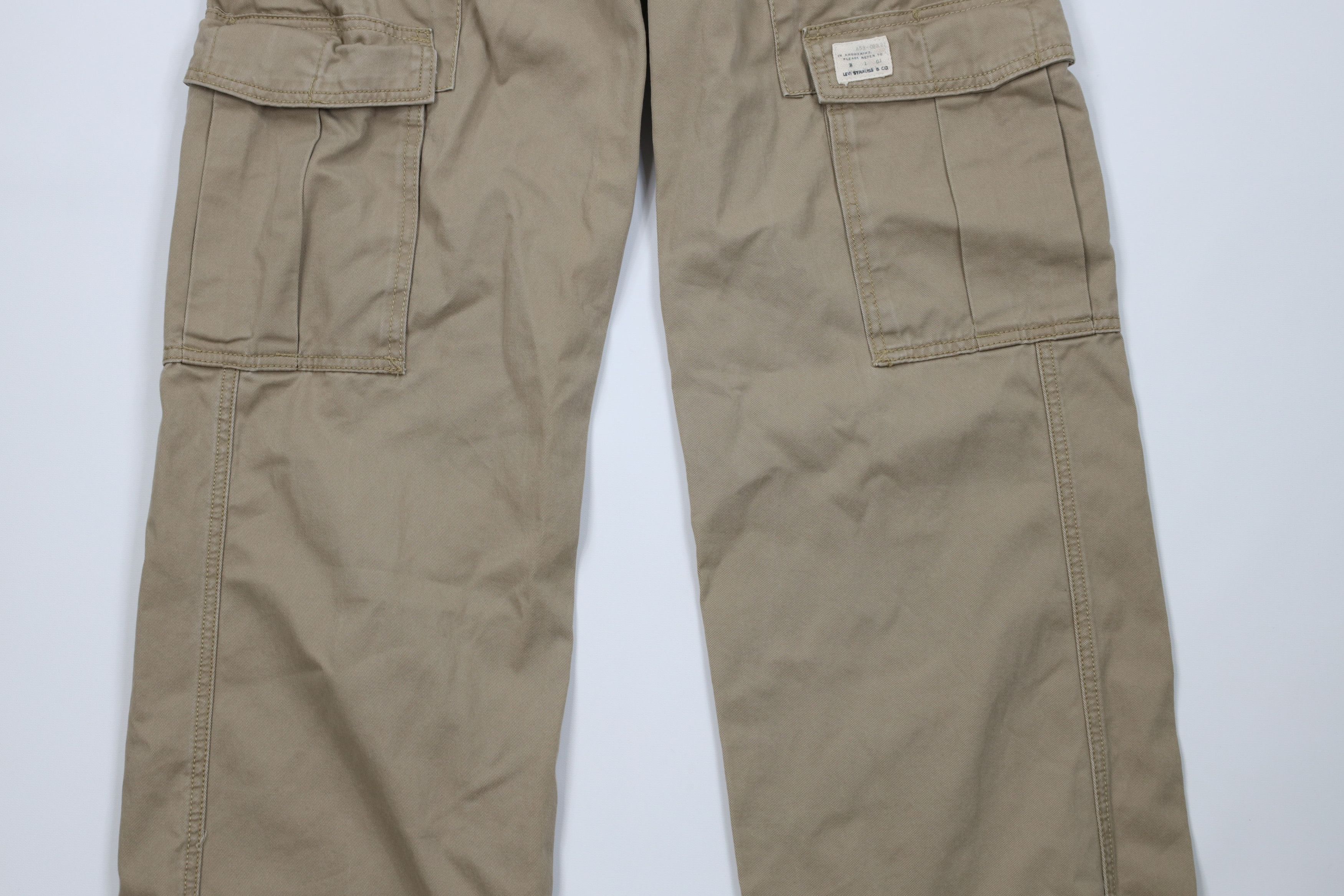 Levi's Vintage Y2K Levis Loose Straight Wide Leg Cargo Pants Beige Size US 33 - 3 Thumbnail