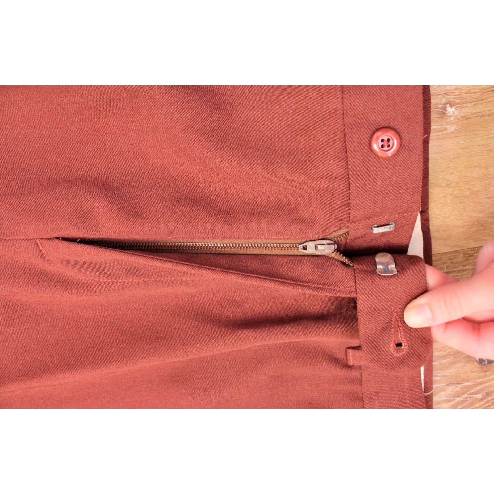 Levi's VINTAGE Levi's 70s Pants Flare Disco Brick Red Mens 36x29.5 Size US 36 / EU 52 - 6 Thumbnail