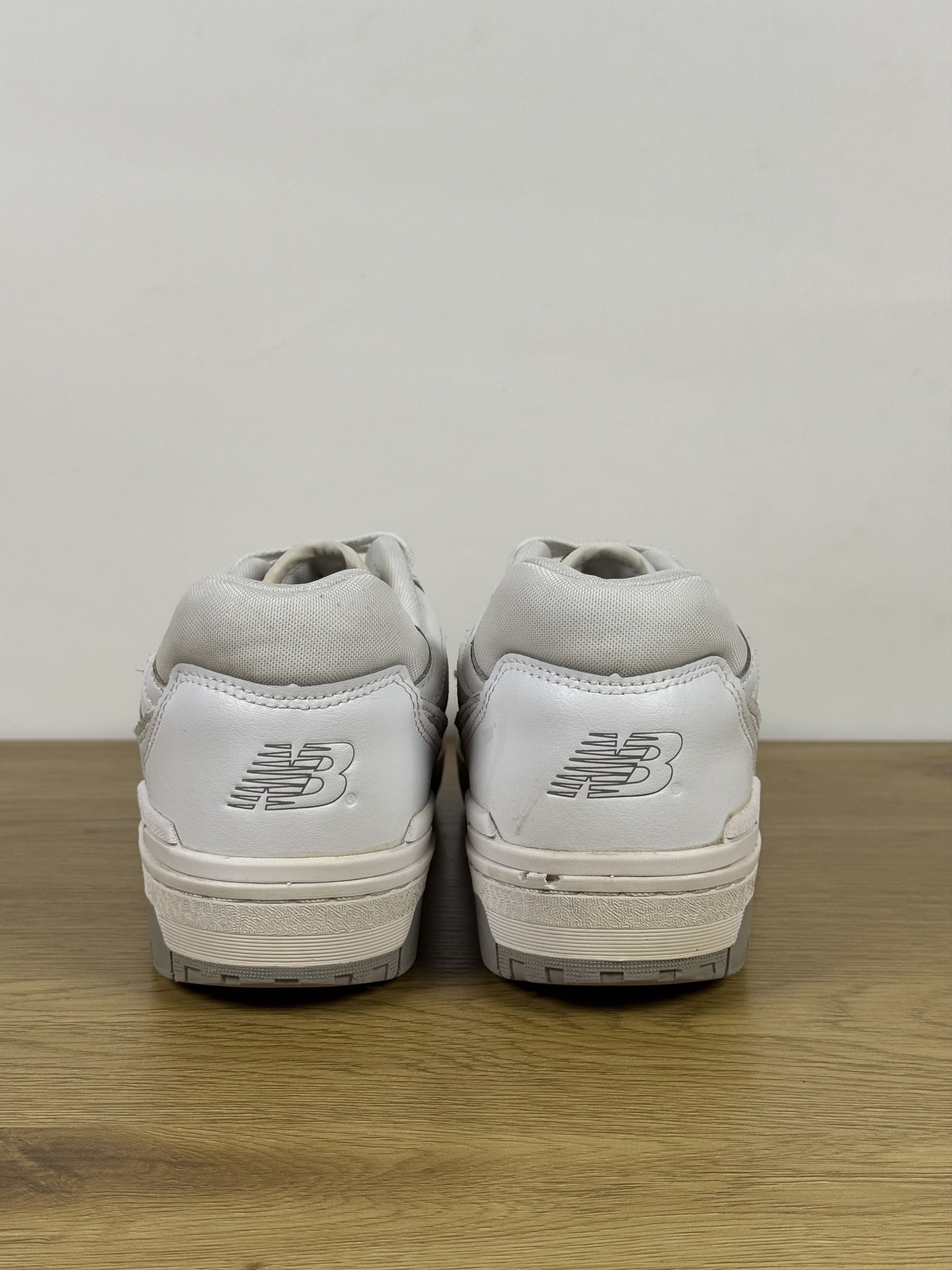 New Balance New Balance 550 White Low Top Sneakers 42-43 Size US 9.5 / EU 42-43 - 6 Thumbnail