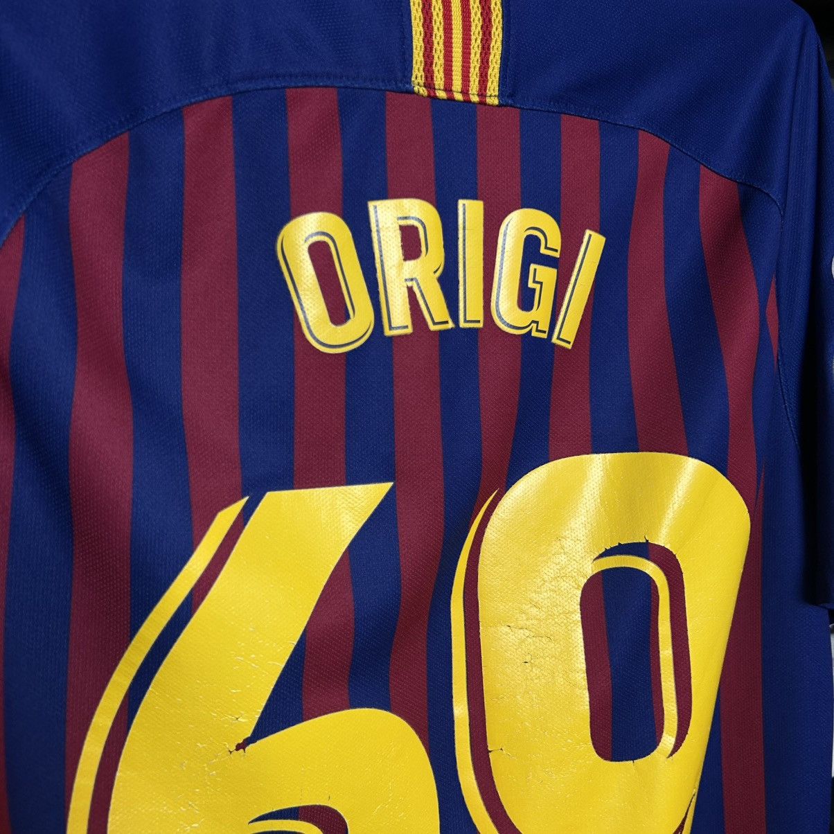 Nike Mens Nike FC Barcelona Origi Player home soccer jersey Size US S / EU 44-46 / 1 - 11 Thumbnail
