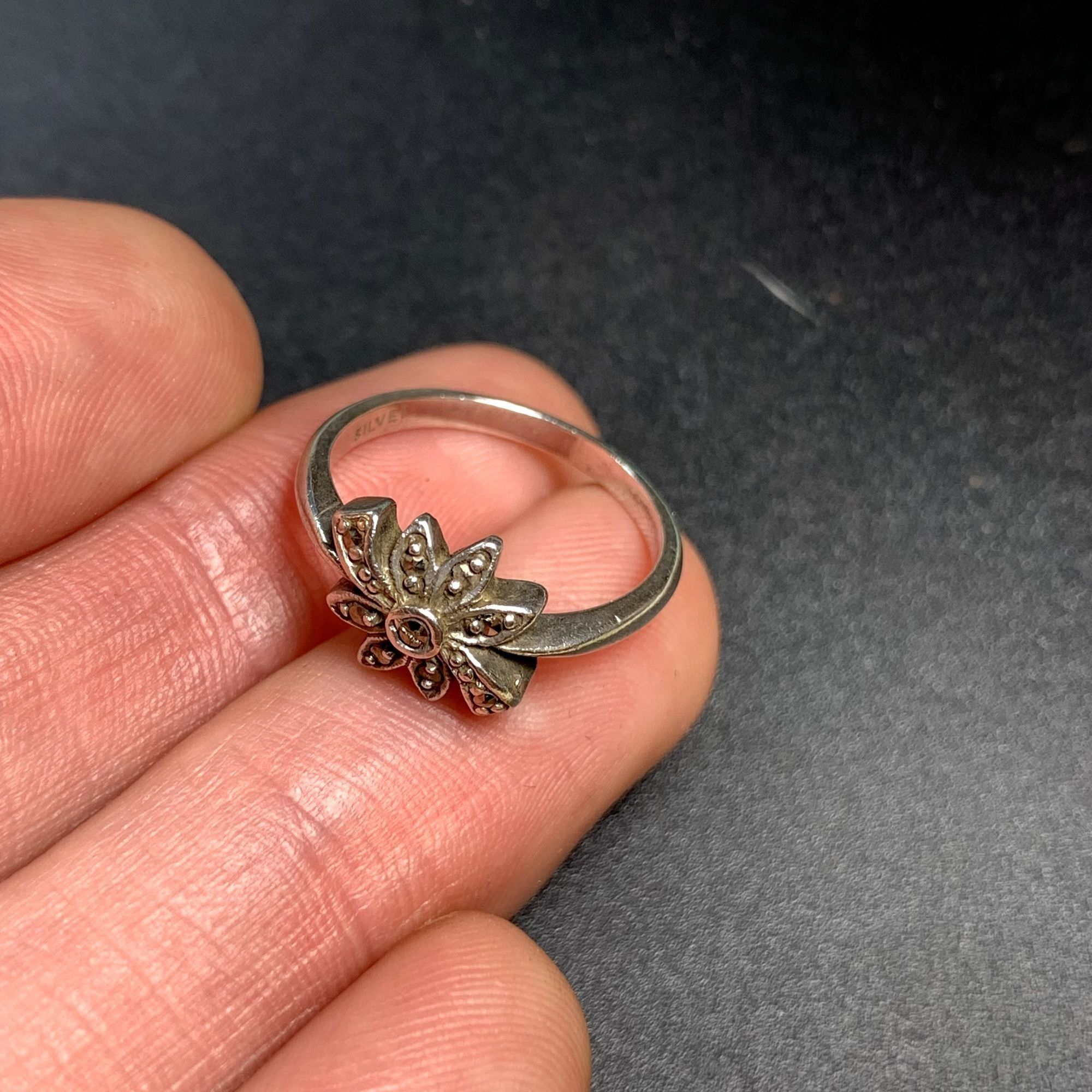 Other Vintage Sterling Silver 925 Minimalist Sunflower Band 1.75mm Size ONE SIZE - 6 Thumbnail