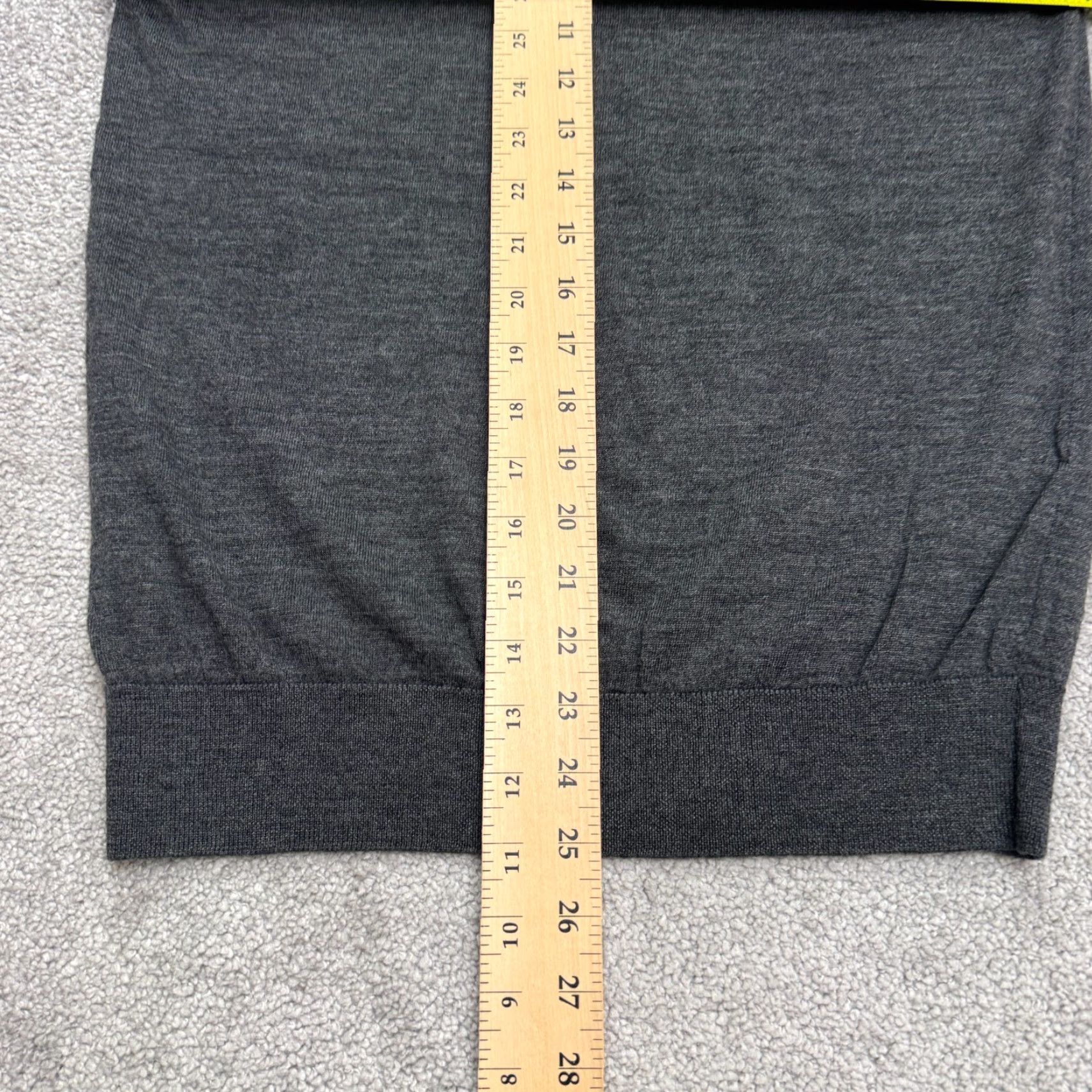 Zara VINTAGE? No — Zara Mens Wool V-Neck Pullover Sweater M Gray Knit Classic Regular Fit Casual Office Size US M / EU 48-50 / 2 - 6 Thumbnail