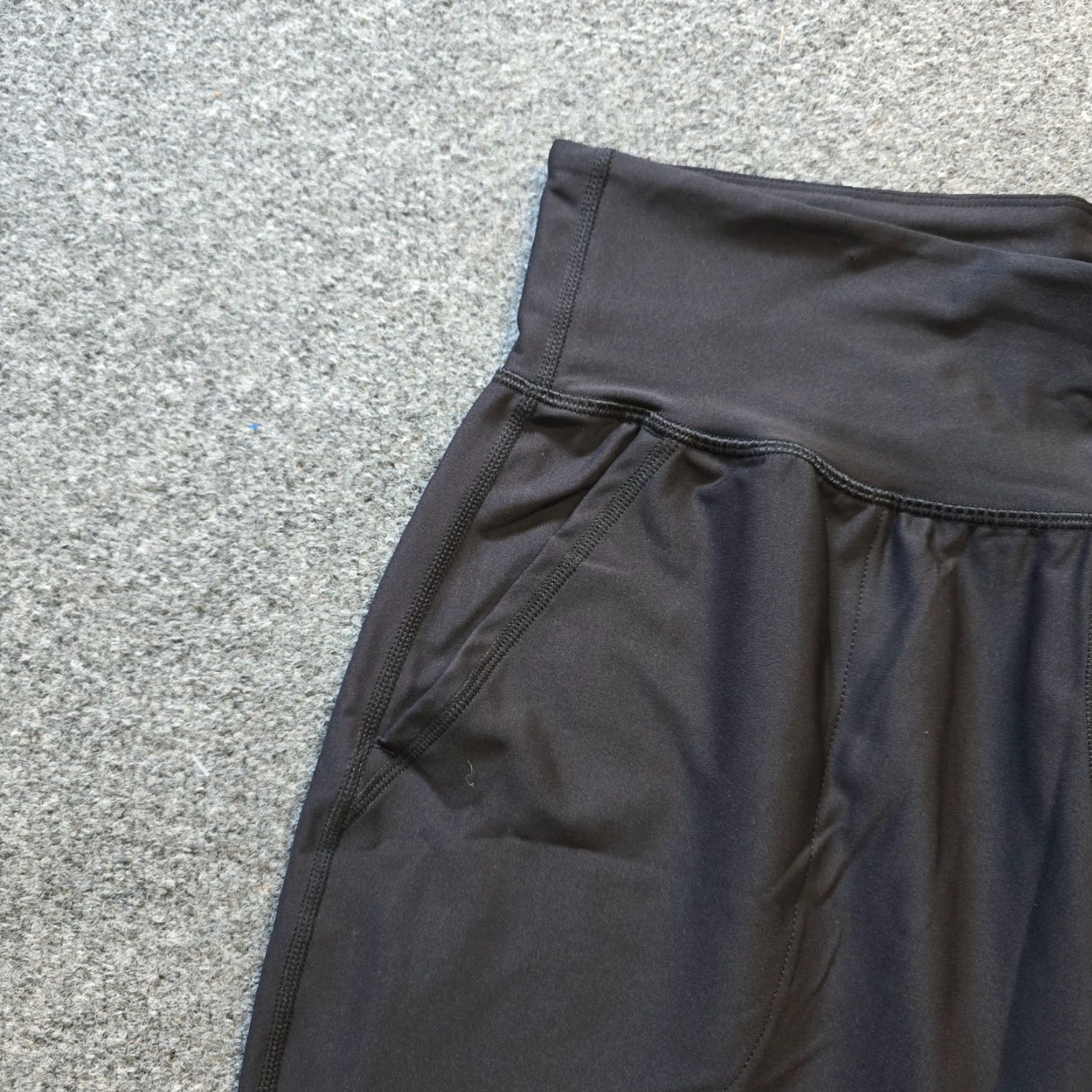 Old Navy Old Navy Pants Women Large Black Powersoft Jogger Pull On Capsule Athletic Size 36" / US 14 / IT 50 - 3 Thumbnail