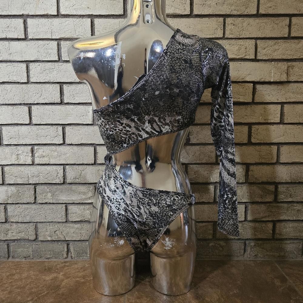 Designer Black Silver EL Long Sleeve Bodysuit Size ONE SIZE - 2 Thumbnail