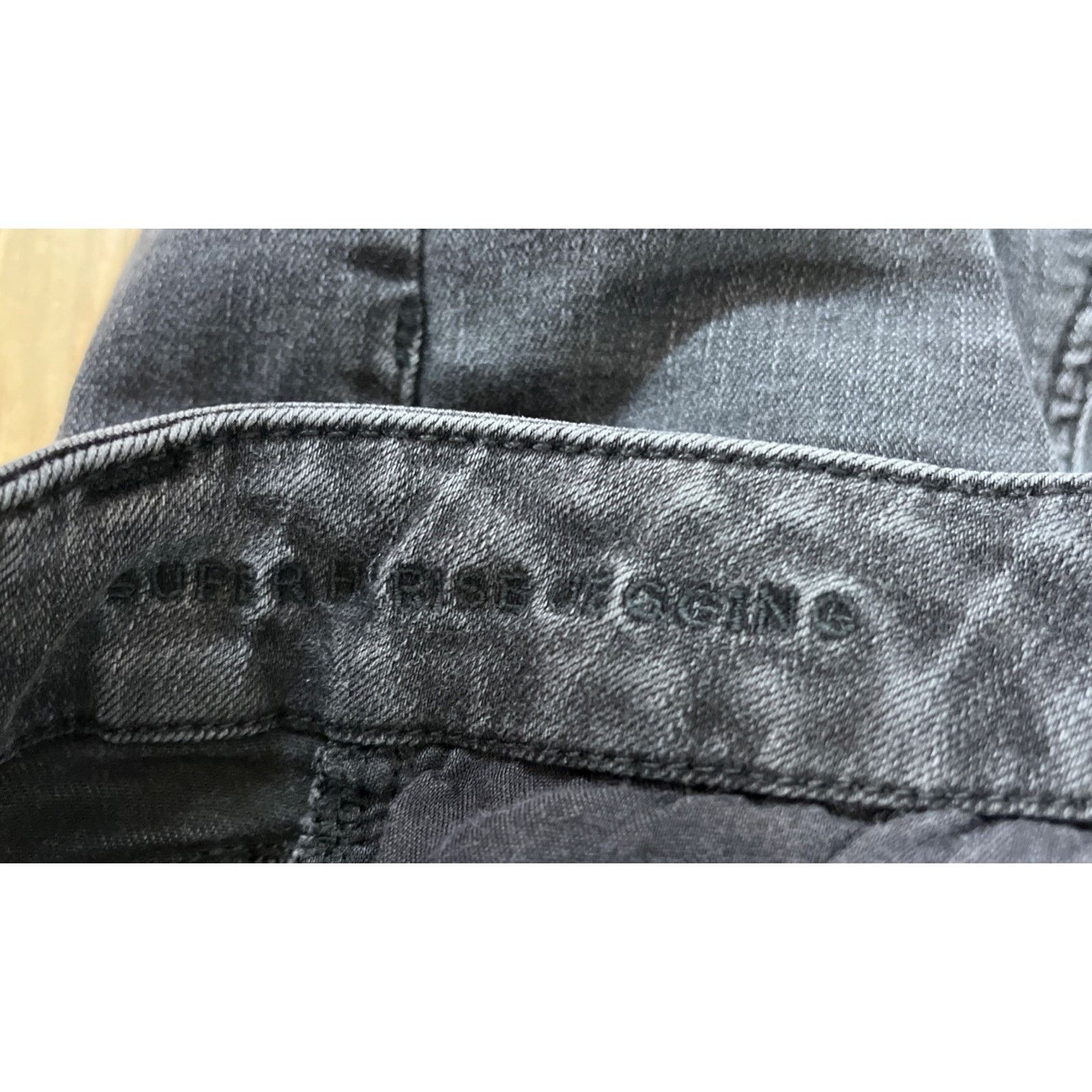 American Eagle Outfitters American Eagle Forever Soft Distressed Jeans 6 Jegging Black Size 28" / US 6 / IT 42 - 5 Thumbnail