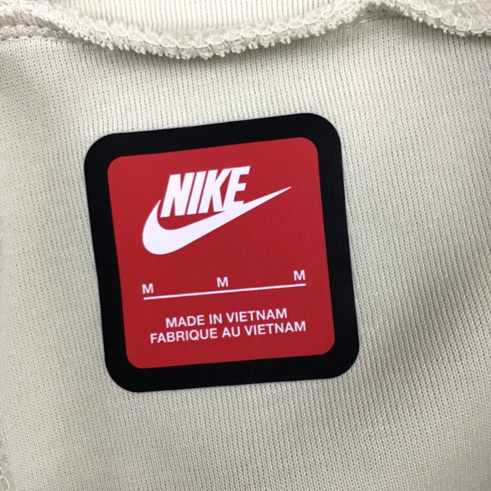 Nike Nike Pants Men Medium Beige Tech Fleece Tapered Jogger Slim Fit Drawstring M Size US 31 - 4 Thumbnail