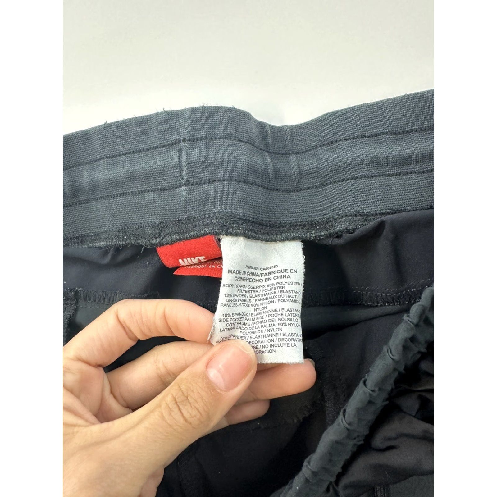 Nike Nike Shorts Women M Black NSW BONDED 805476-010 Athletic Running & Gym Training Womens Size 32" / US 10 / IT 46 - 4 Thumbnail