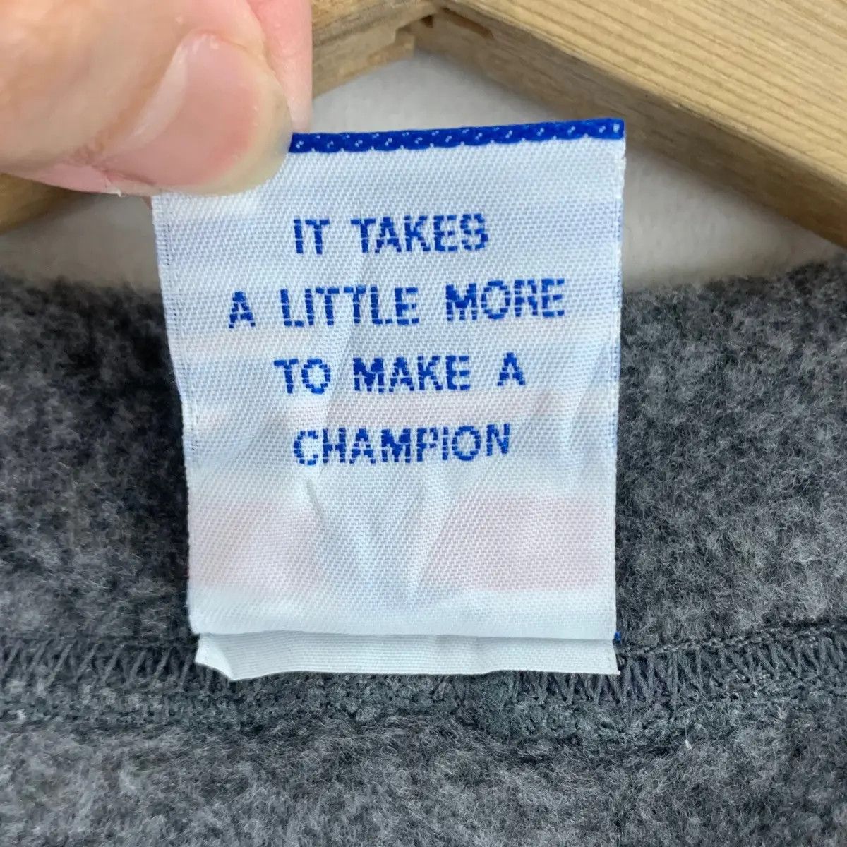 Champion Vintage CHAMPION PRODUCTS x POLARTEC Fabric Fleece Sweater Size M / US 6-8 / IT 42-44 - 8 Thumbnail