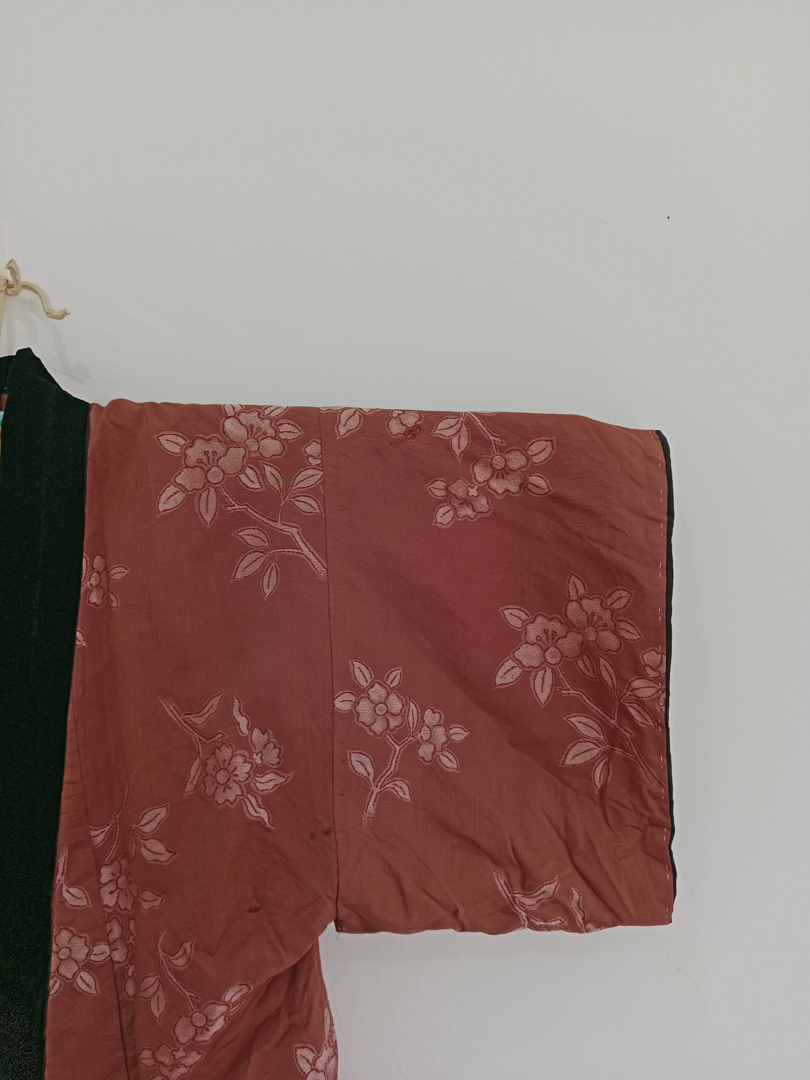 Japanese Brand Vintage Hanten Kimono Flower Motif Warm Wear Jacket Size US XL / EU 56 / 4 - 5 Thumbnail