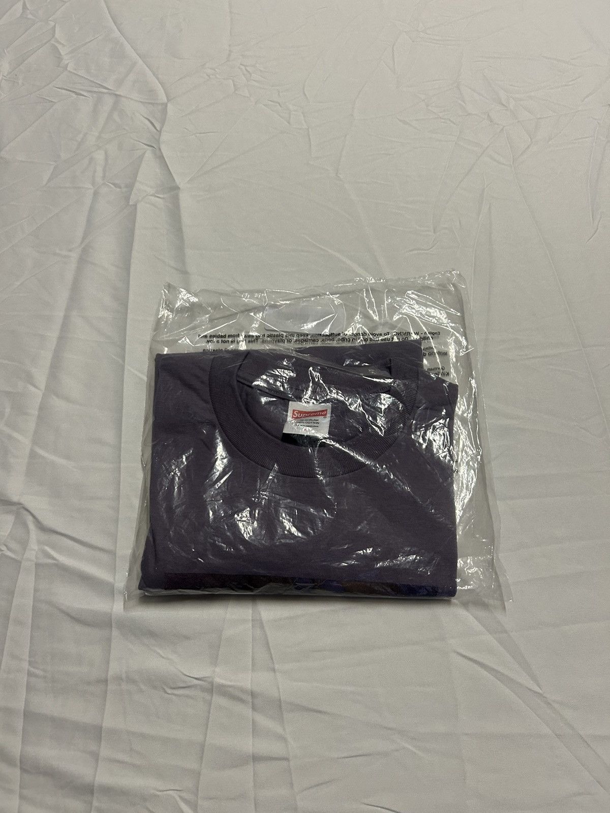 Supreme Supreme Snow White tee ds dusty purple sold out Size US S / EU 44-46 / 1 - 4 Thumbnail
