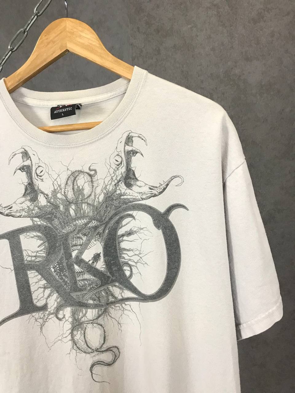 WWE Randy Orton RKO WWE WWF 2011 vintage overprinted tee Size US L / EU 52-54 / 3 - 3 Thumbnail