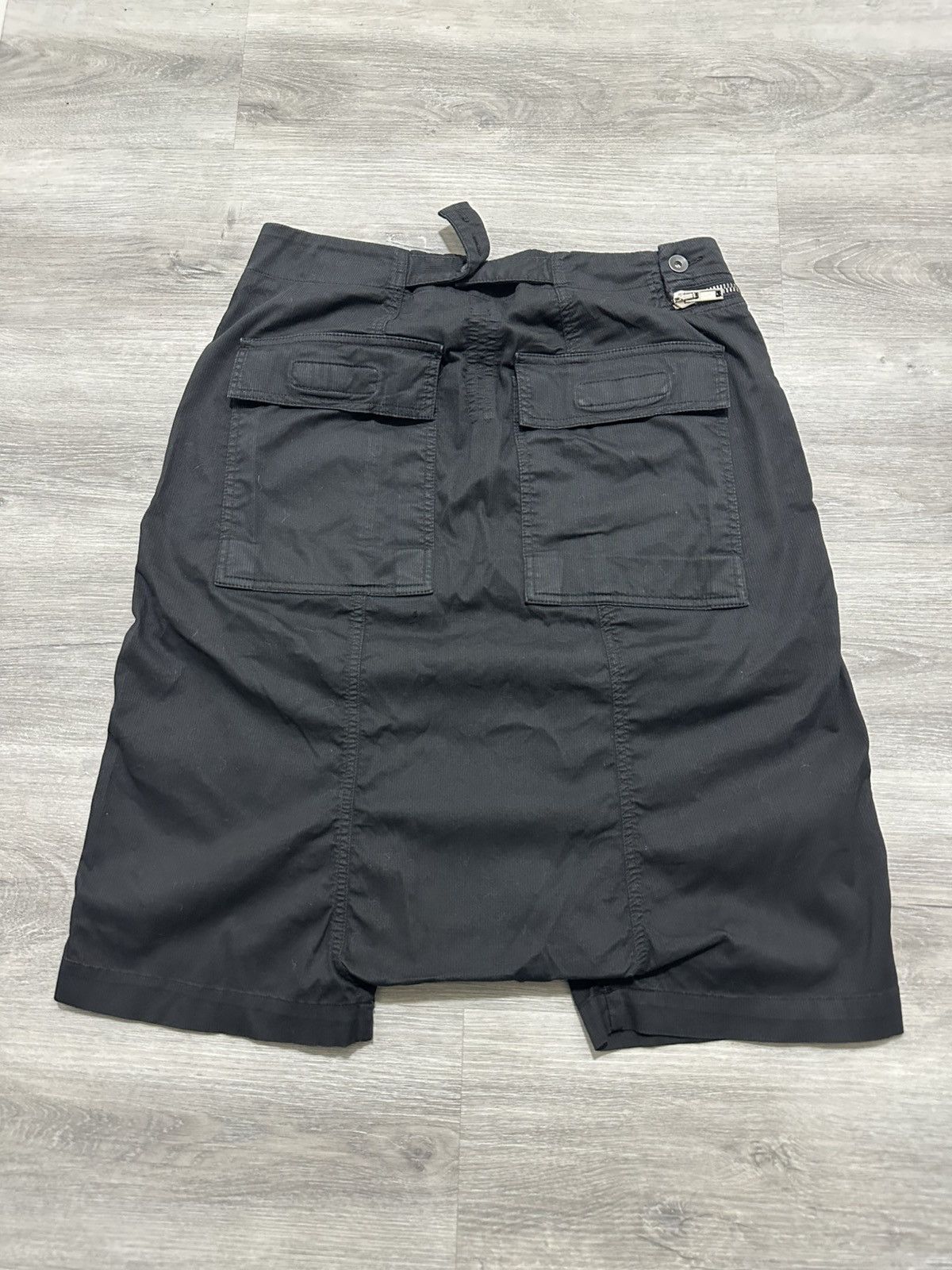 パンツ Rick Owens ss16 aircut shorts Buy Rick Owens Aircut Shorts Online at Groupie