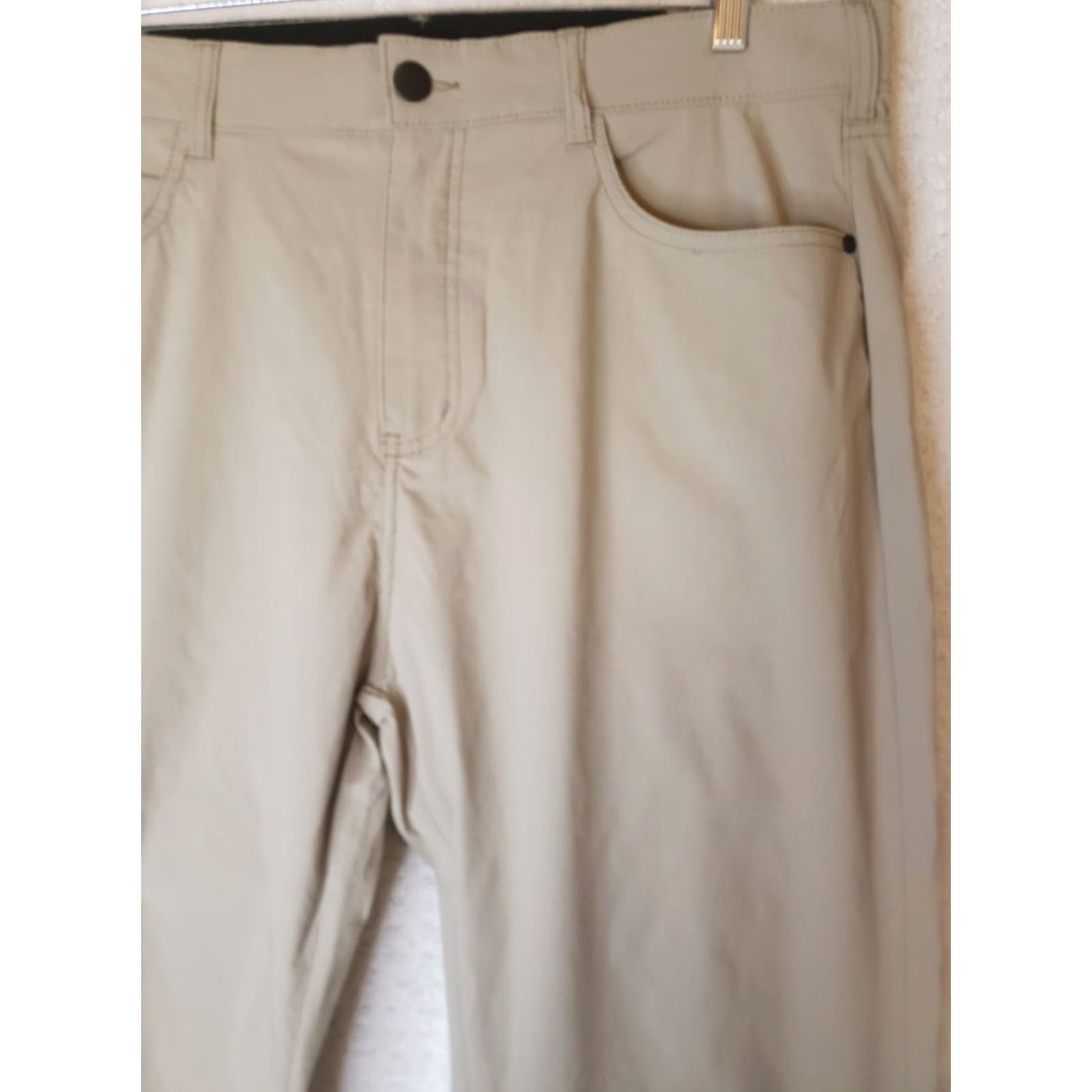 Vintage Denali Pants Mens 36x32 Khaki Nylon Stretchy Lightweight Outdoor Hiking Windbreaker 5-Pocket Beige Regular Mens Size US 36 / EU 52 - 3 Thumbnail