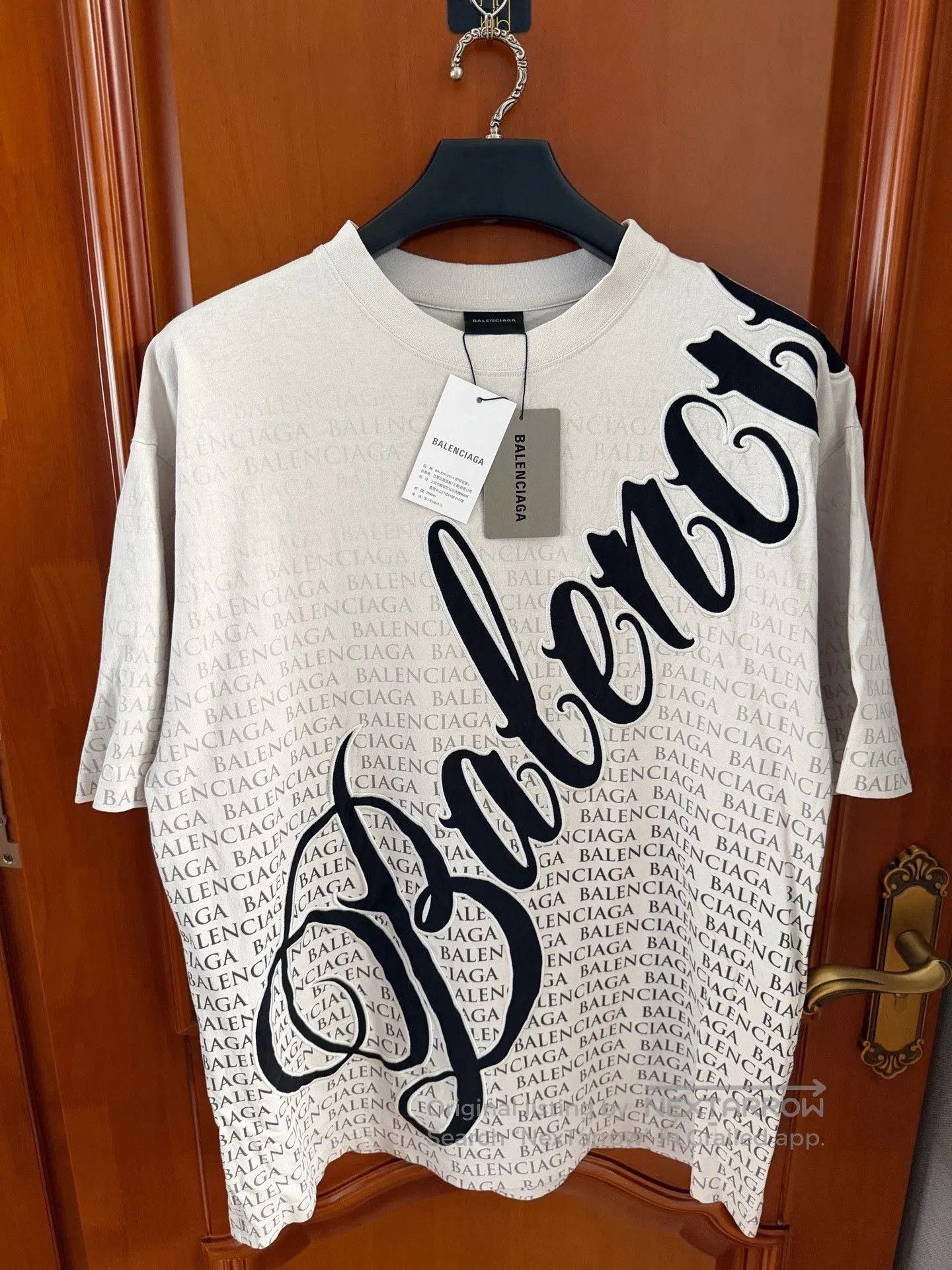 Balenciaga Balenciaga 2026 All-Over Logo Short-Sleeve T-Shirt. Size US M / EU 48-50 / 2 - 1 Thumbnail