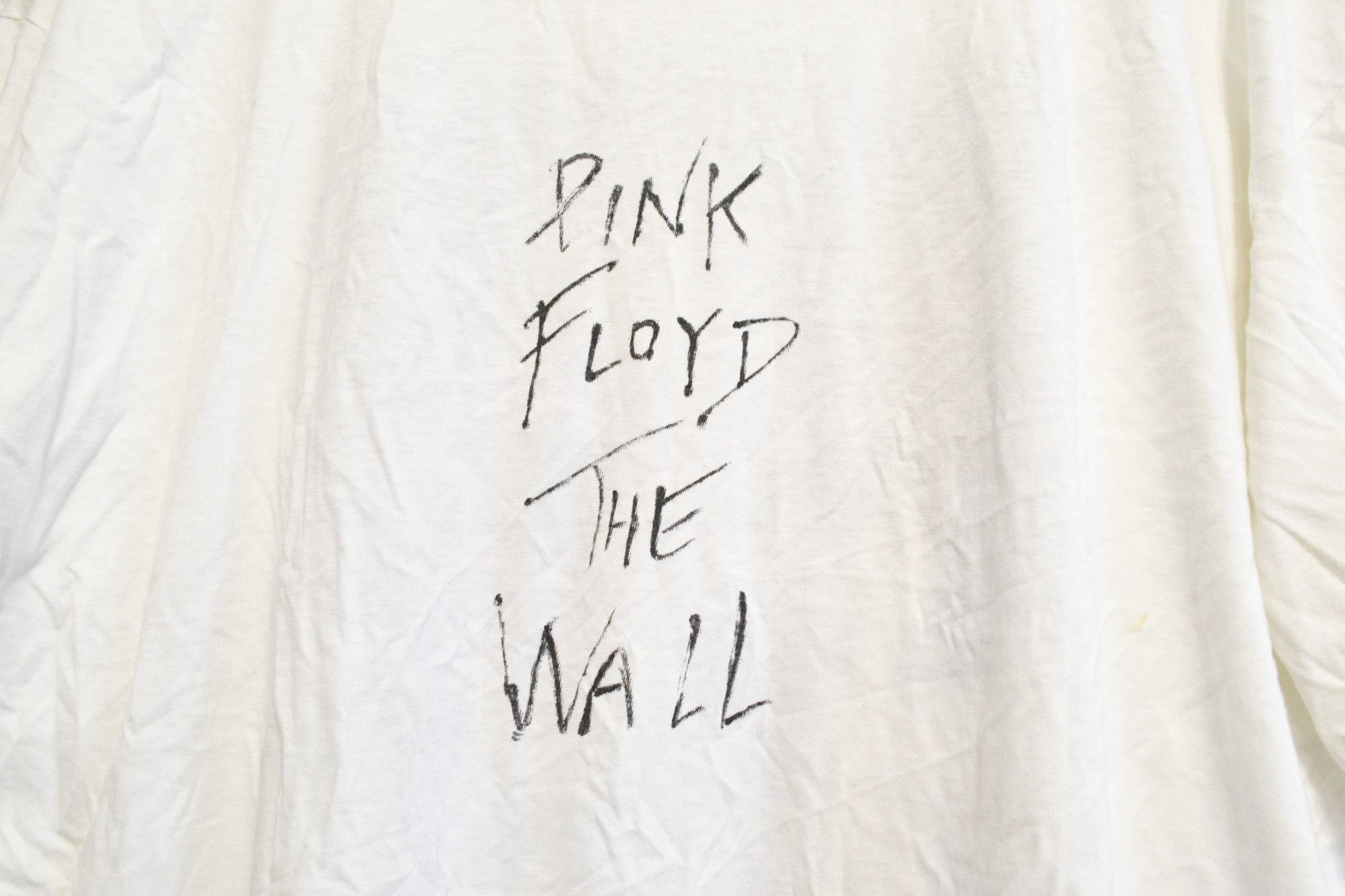 Band Tees × Pink Floyd × Vintage PINK FLOYD The Wall vintage Rare 1980's tour concert t-shirt Size US L / EU 52-54 / 3 - 8 Thumbnail