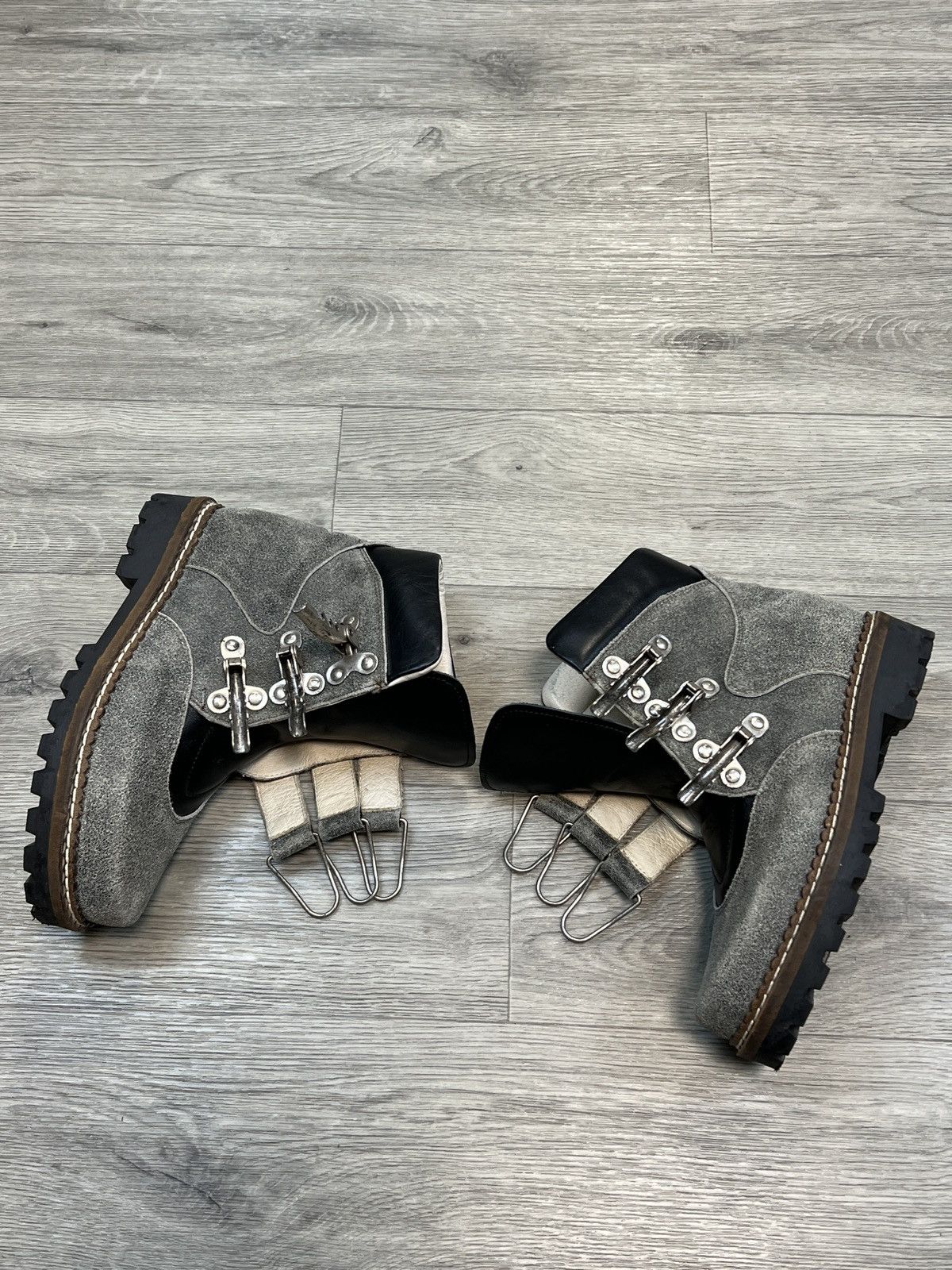 Other Vintage y2k Grey Suede Hiking Boots – Women’s 36 Size US 6 / IT 36 - 7 Thumbnail