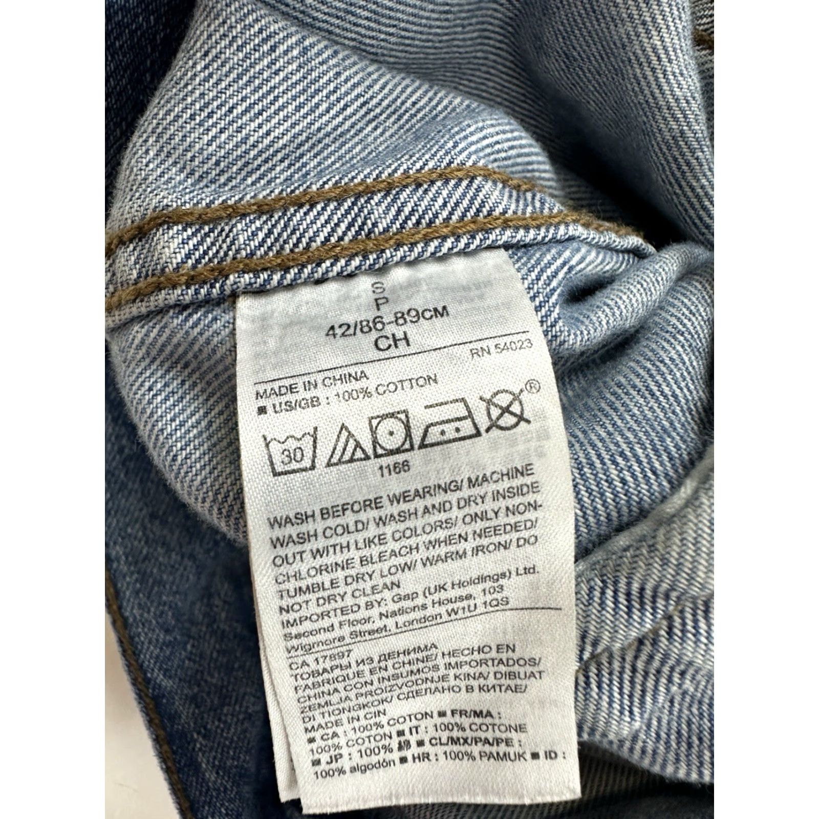 Banana Republic VINTAGE Banana Republic Denim Jacket Womens Small Blue Jean Button Up Cotton Ladies Y2K Size 28" / US 6 / IT 42 - 3 Thumbnail