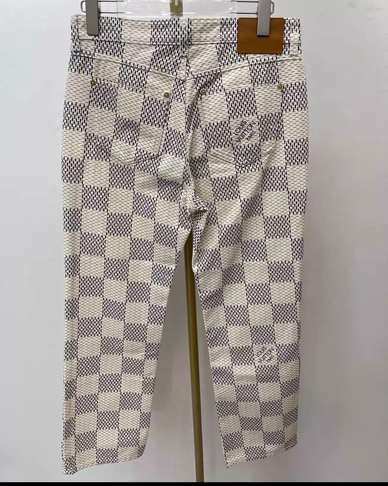 Louis Vuitton LV jeans like new 36 Size 26" / US 2 / IT 38 - 1 Thumbnail