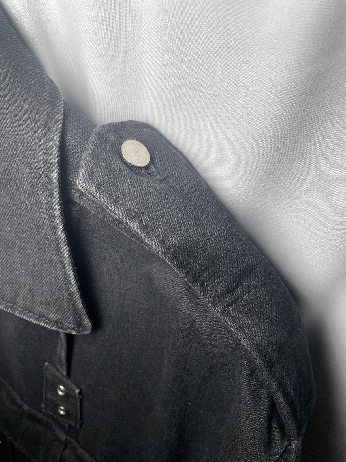 Raf Simons Raf Simons Very Big Denim Shirt With 2 Pockets Size US L / EU 52-54 / 3 - 6 Thumbnail