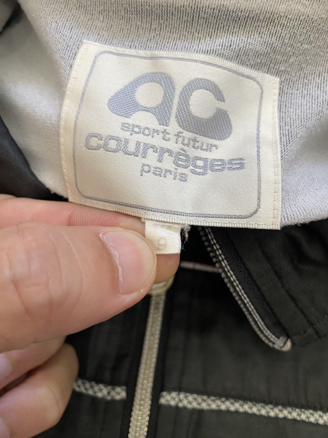 Courreges Vintage Courreges Sport Futur Paris Jacket Size US L / EU 52-54 / 3 - 4 Thumbnail