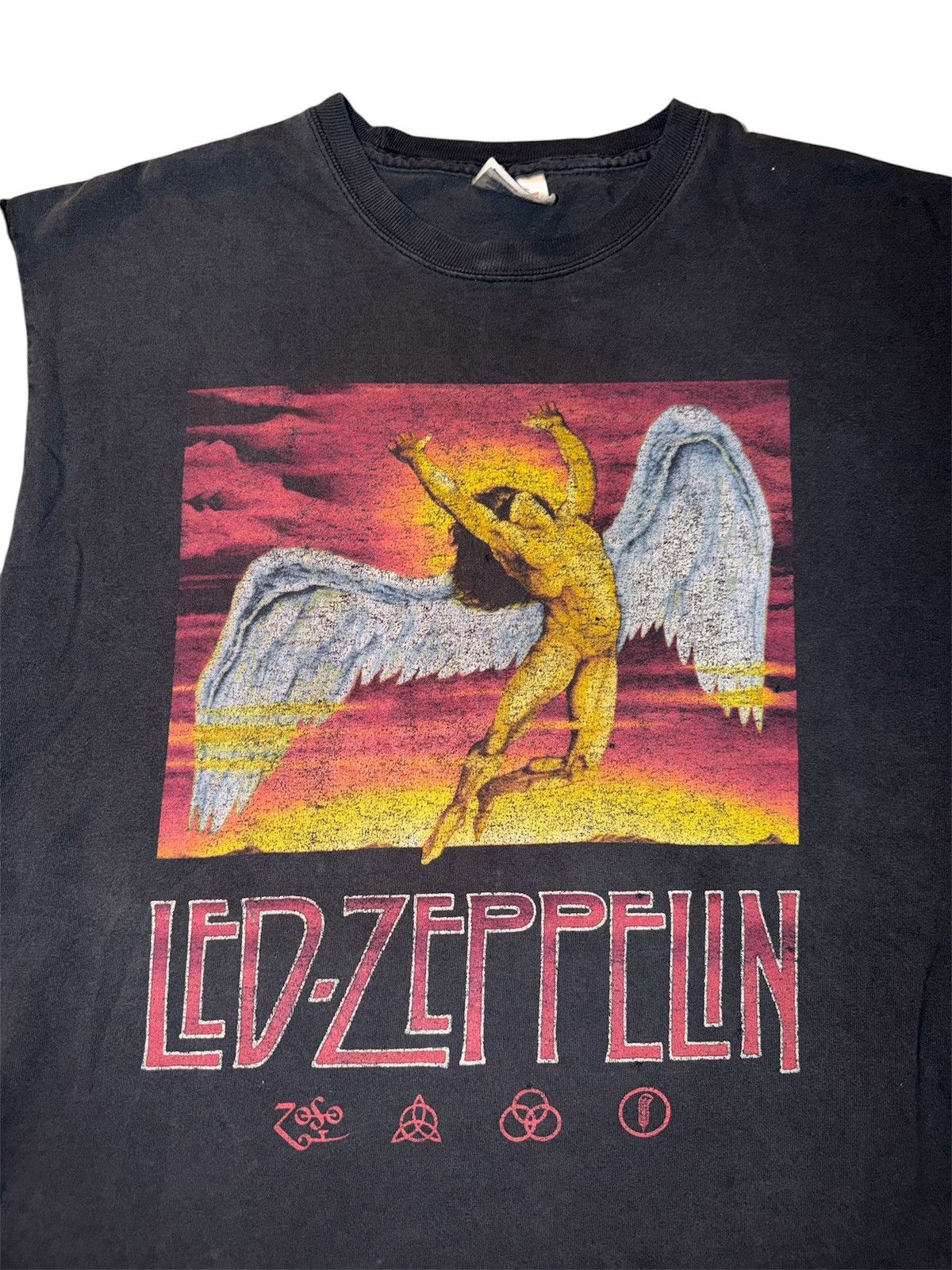 Led Zeppelin Vintage 90s ‘Led Zeppelin’ Cut Off T-shirt Size US L / EU 52-54 / 3 - 3 Thumbnail