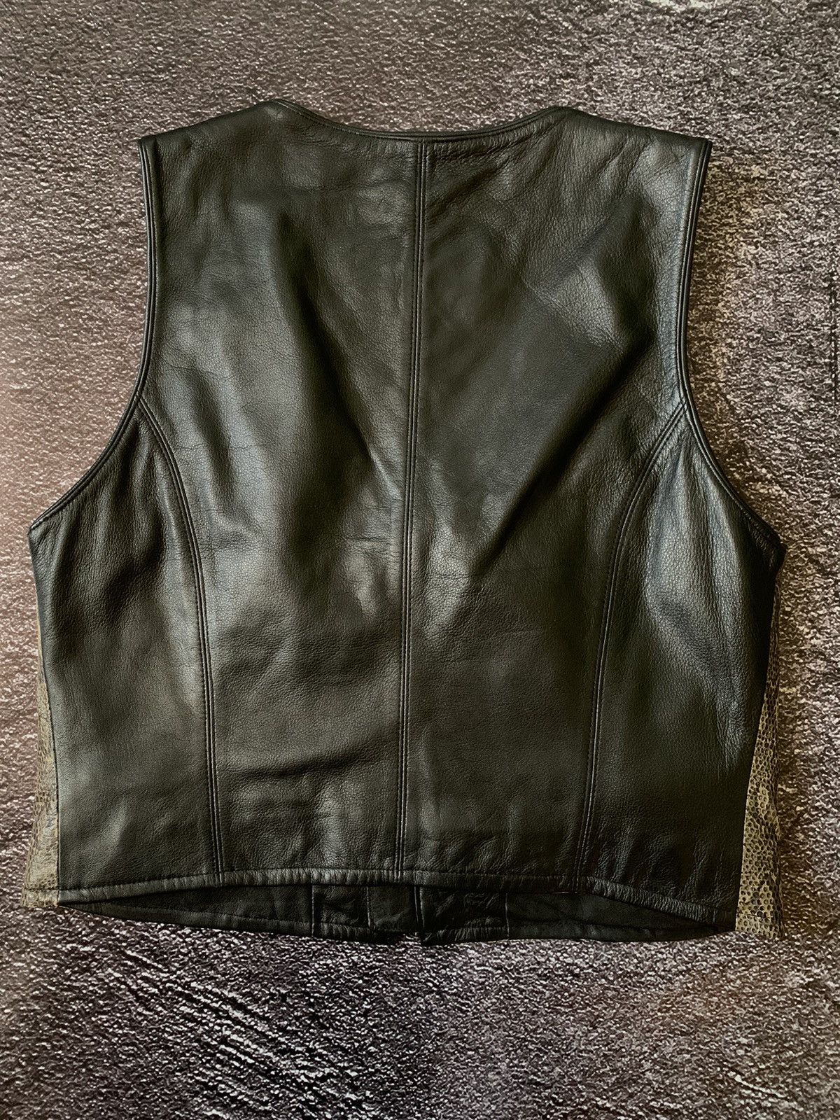 Harley Davidson Harley Davidson leather vest Size M / US 6-8 / IT 42-44 - 6 Thumbnail