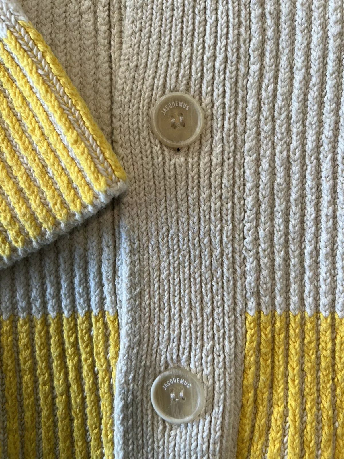 Jacquemus JACQUEMUS "Limone" Ribbed Cardigan Size US XL / EU 56 / 4 - 4 Thumbnail
