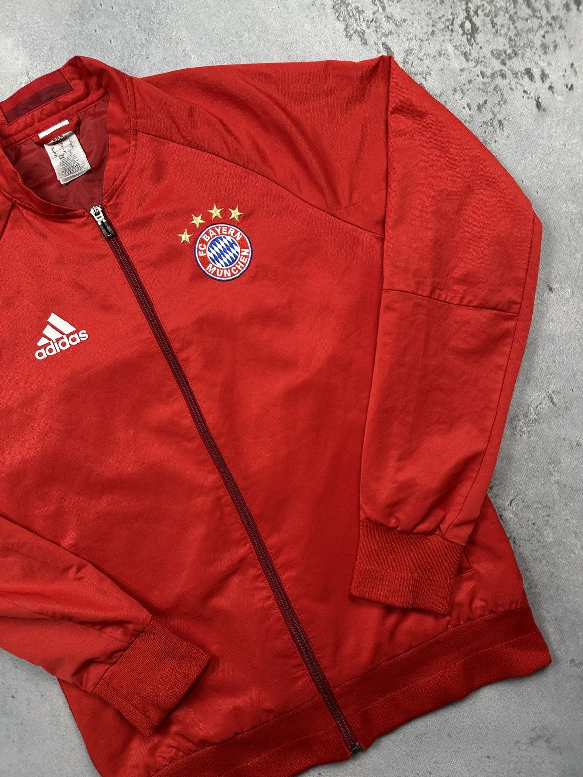 Adidas Adidas Bayern Munich y2k Football Soccer Jacket Full Zip Size US M / EU 48-50 / 2 - 4 Thumbnail