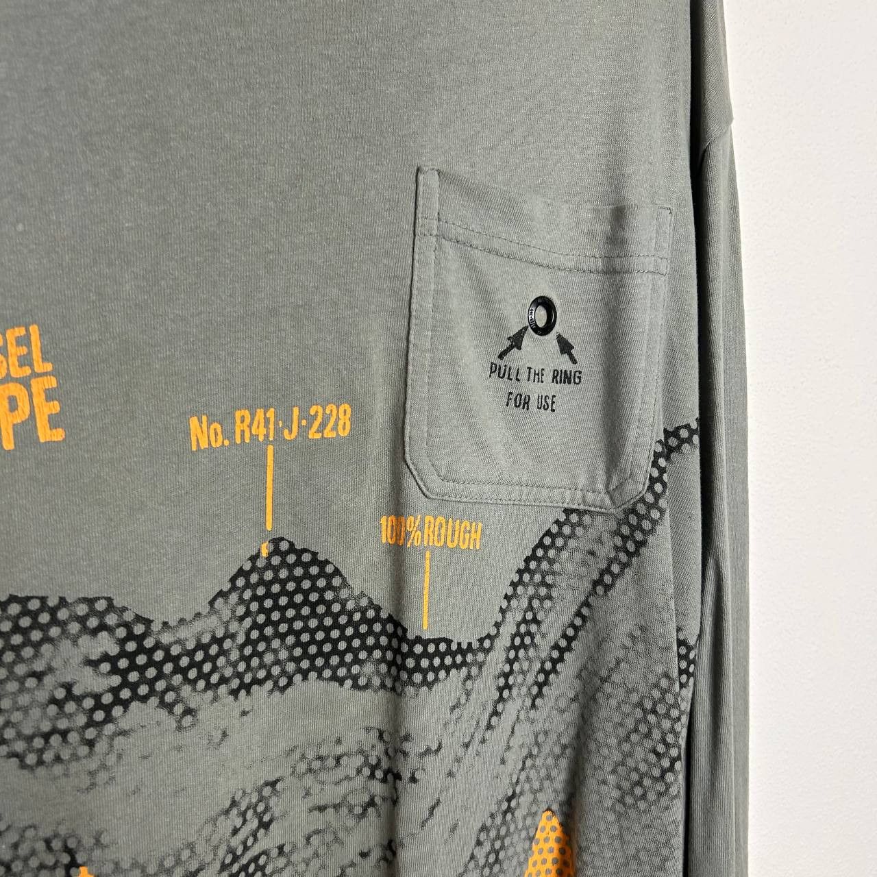 Diesel Designer Diesel Graphic logo y2k streetwear longsleeve Size US L / EU 52-54 / 3 - 4 Thumbnail