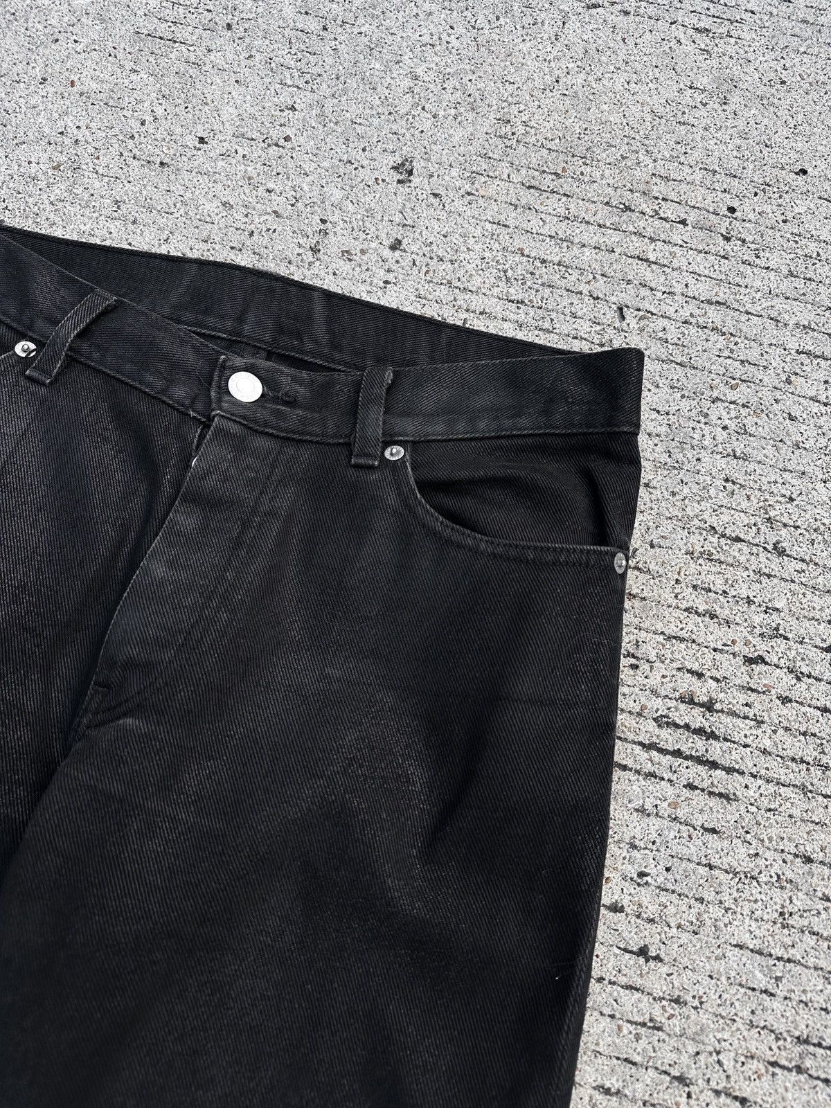 Helmut Lang Helmut Lang 1999 Coated Black Waxed Denim Classic Cut Size US 31 - 7 Thumbnail